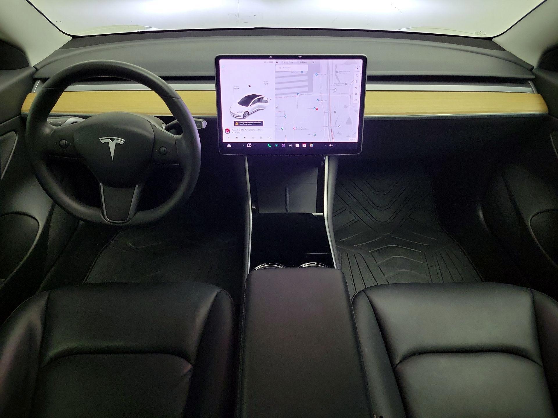 Thumbnail: 2020 Tesla Model 3 - 9