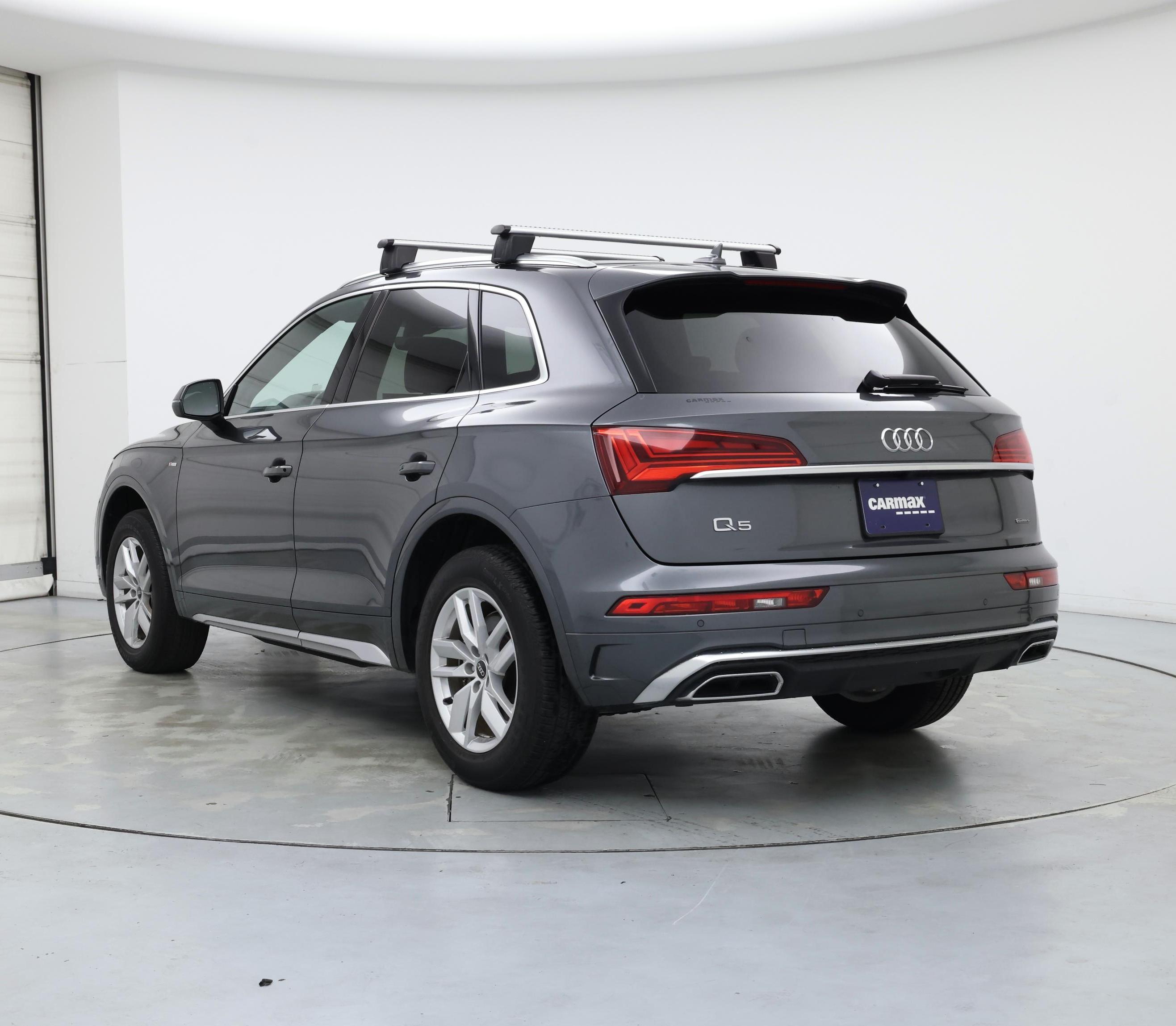 Thumbnail: 2022 Audi Q5 - 2