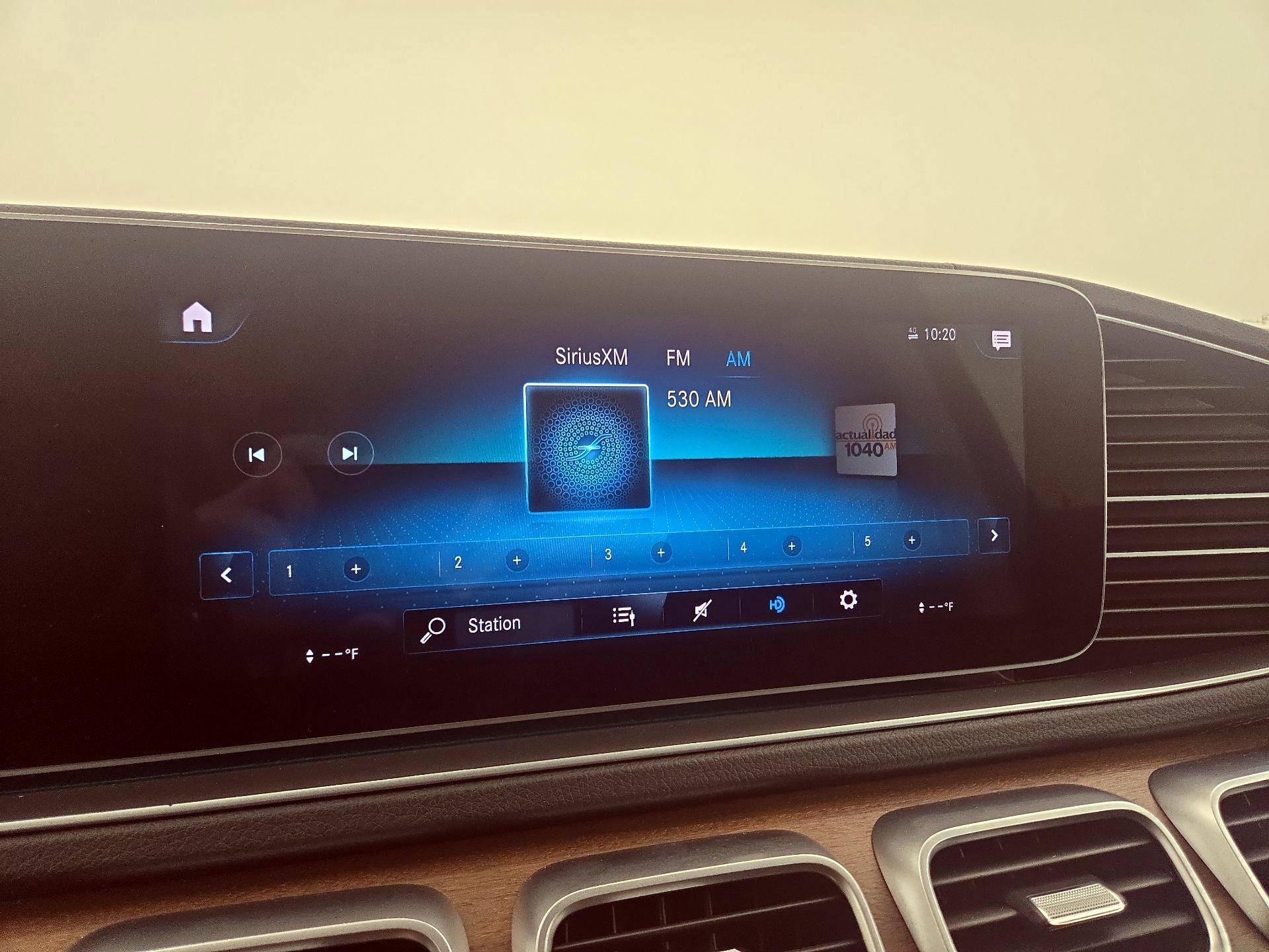 Thumbnail: 2020 Mercedes-Benz GLS - 16