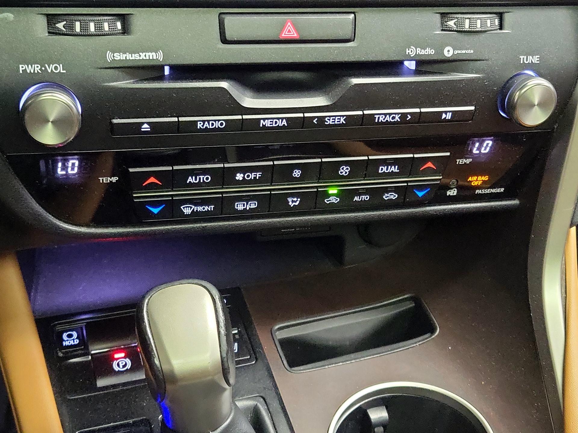 Thumbnail: 2021 Lexus RX - 17