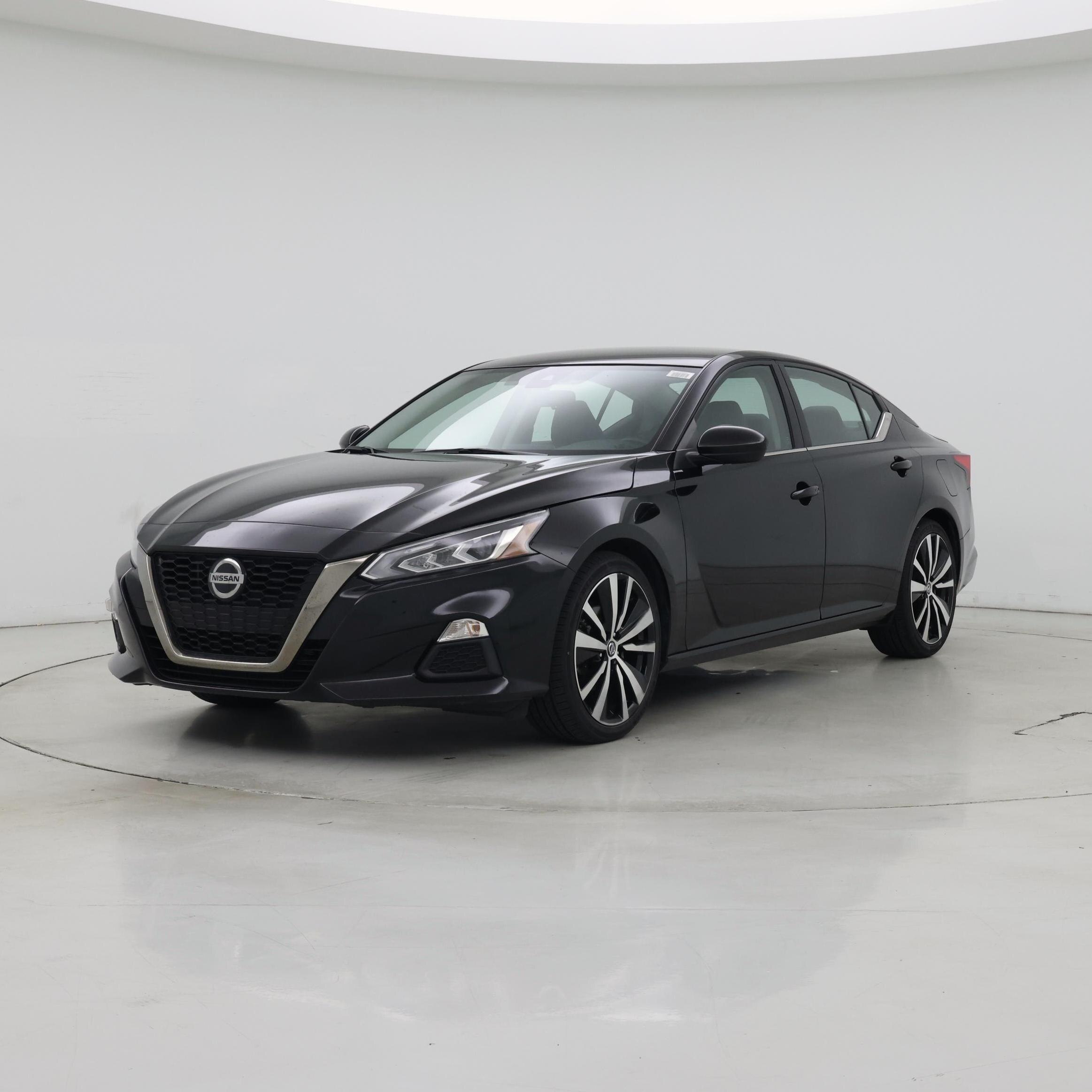 Thumbnail: 2022 Nissan Altima - 4