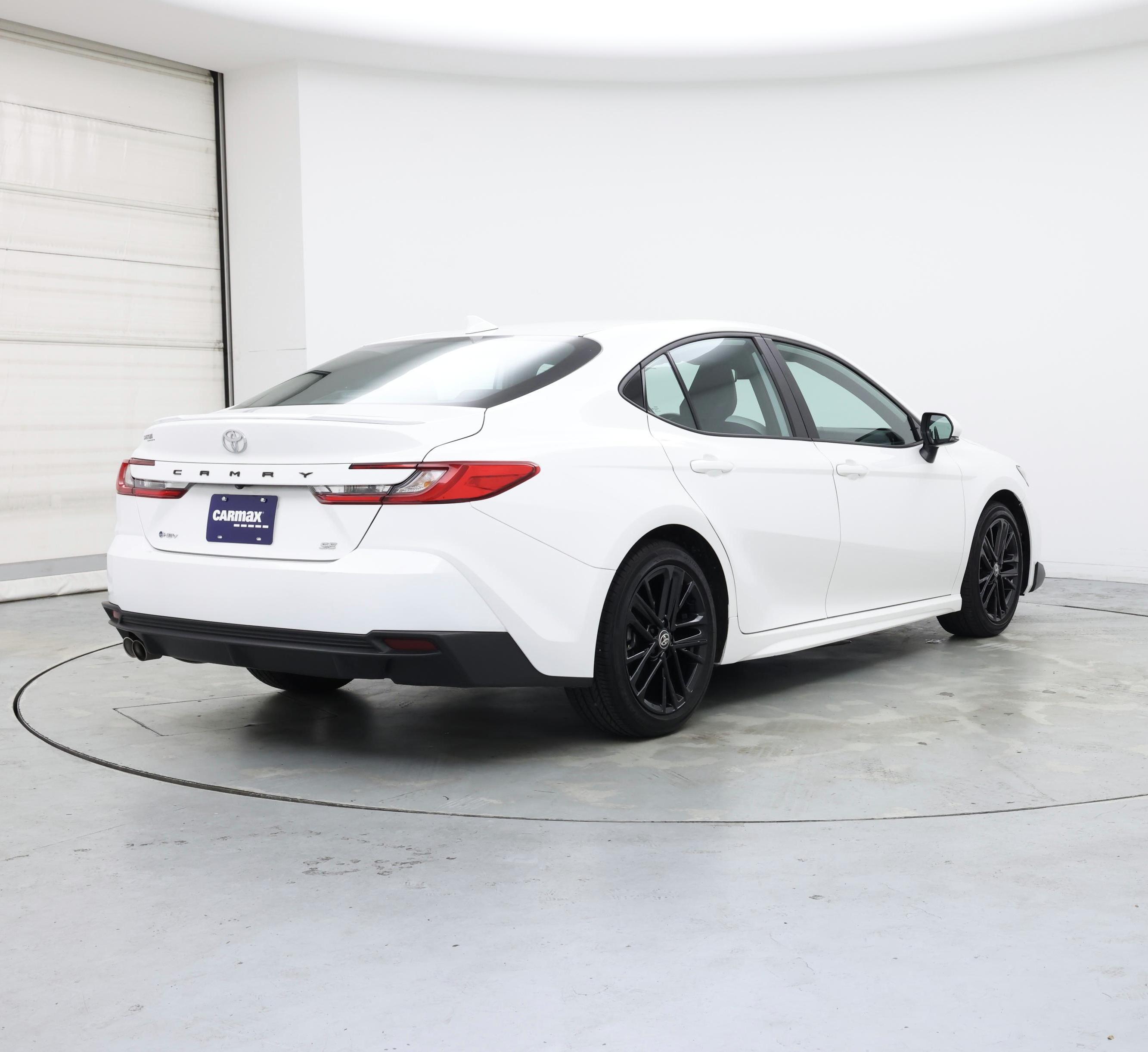 Thumbnail: 2025 Toyota Camry - 8