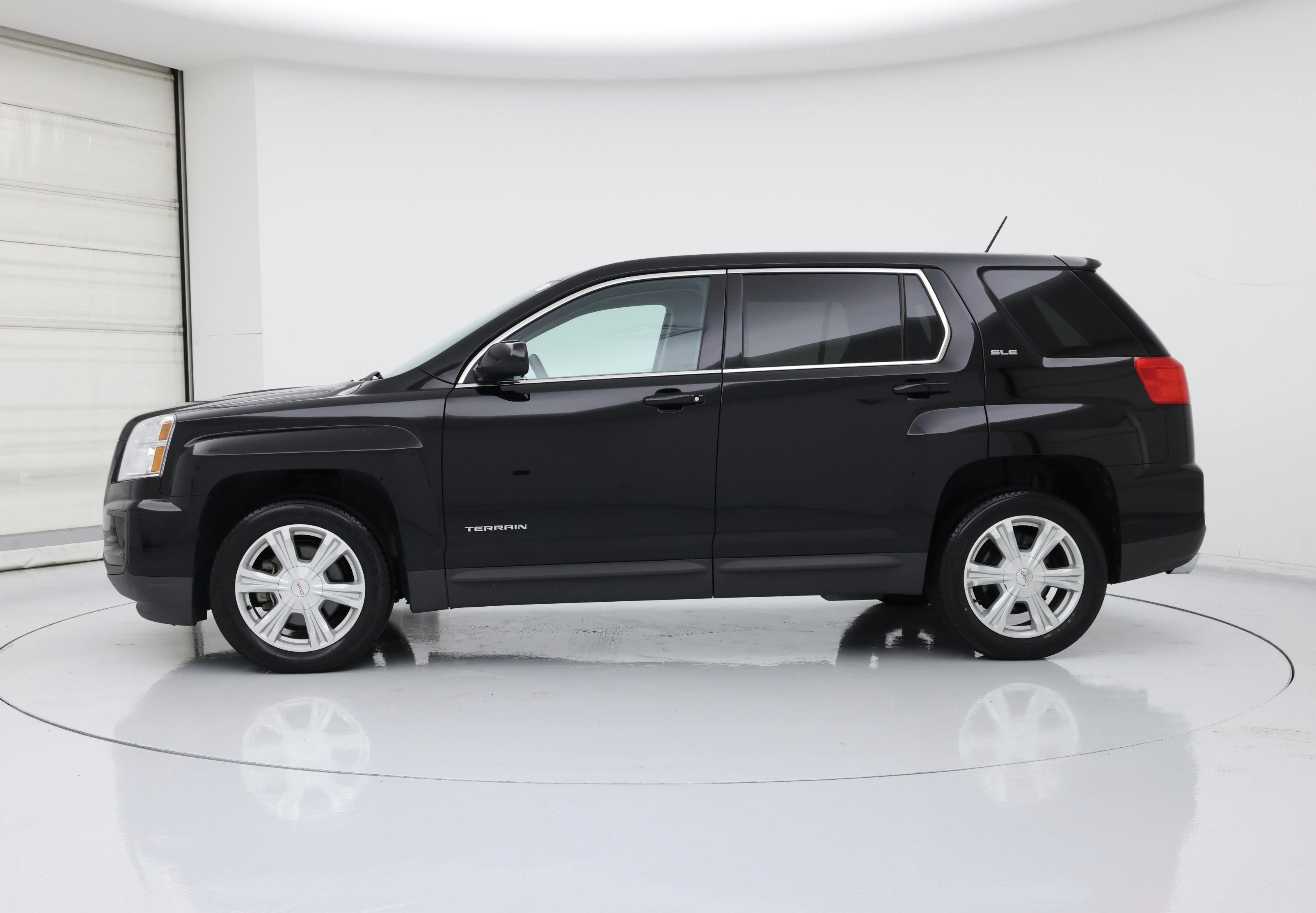 Thumbnail: 2017 GMC Terrain - 3
