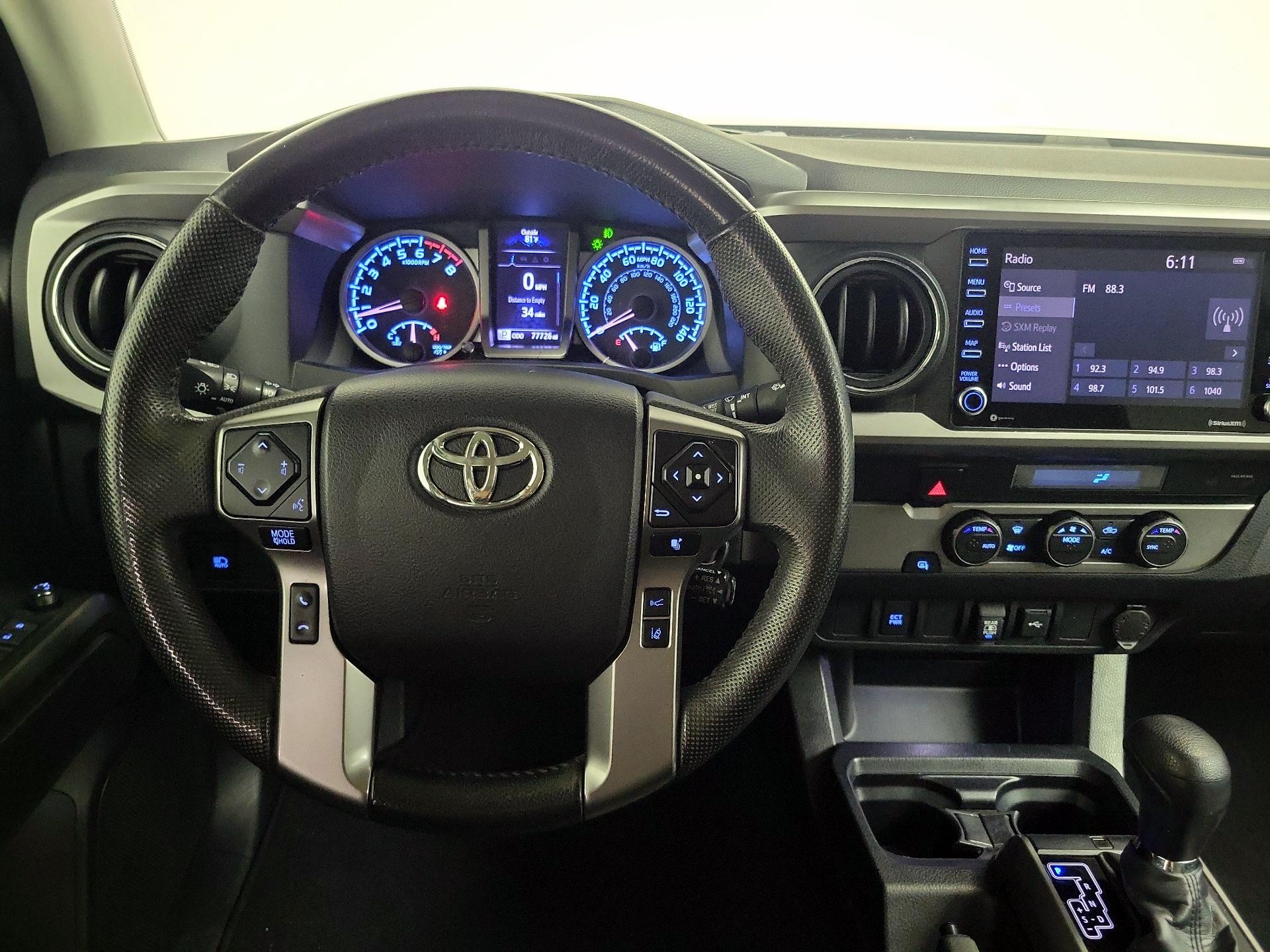 Thumbnail: 2021 Toyota Tacoma - 10