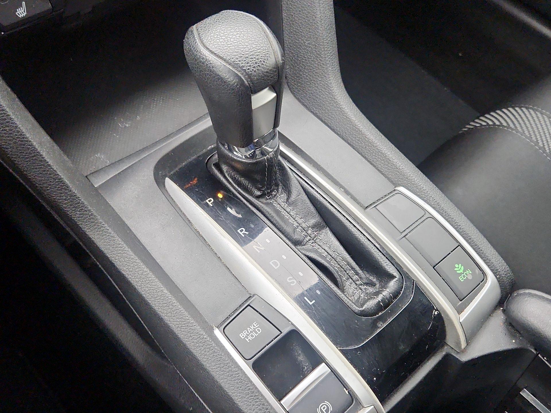 Thumbnail: 2016 Honda Civic - 17