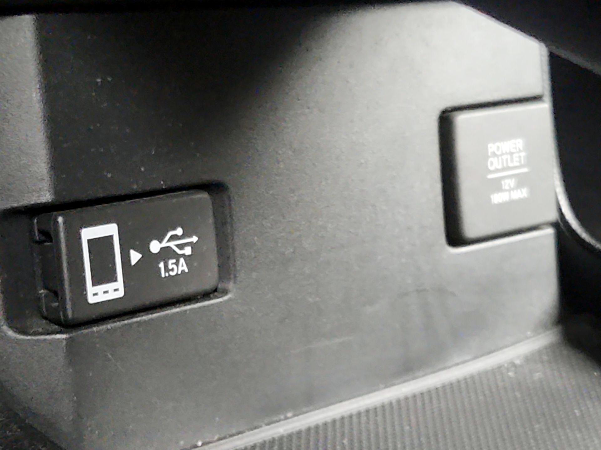 Thumbnail: 2016 Honda Civic - 18