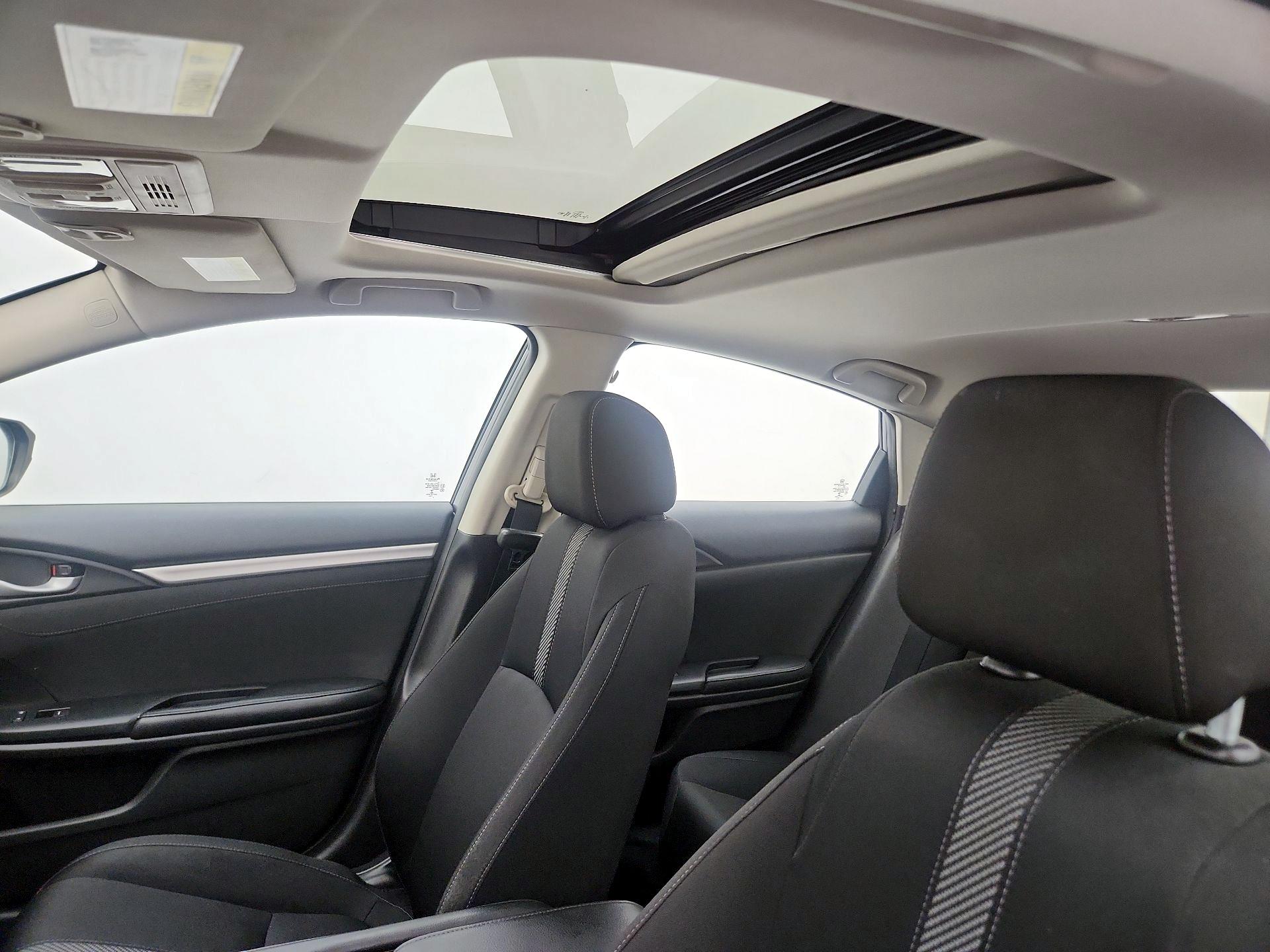 Thumbnail: 2016 Honda Civic - 19