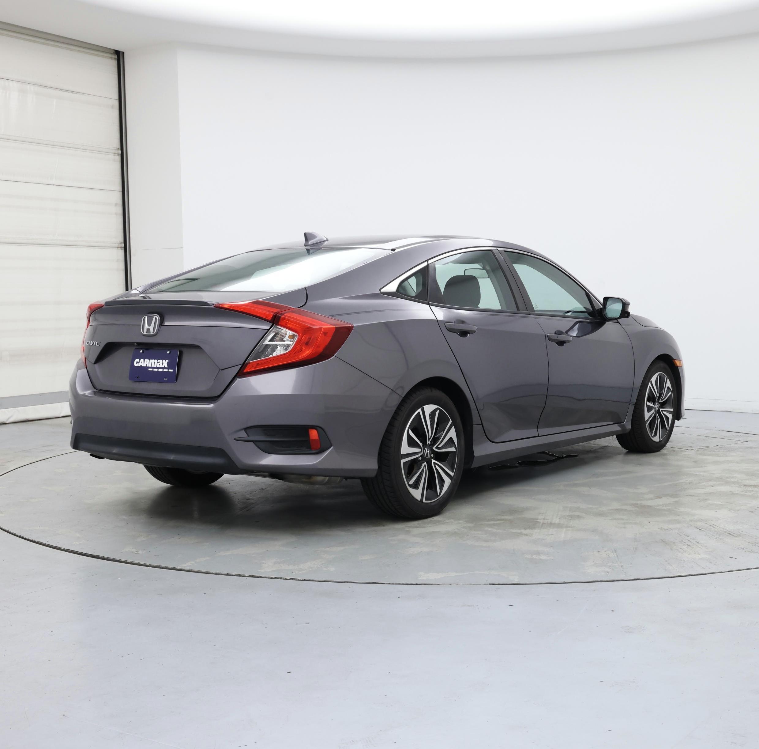 Thumbnail: 2016 Honda Civic - 8