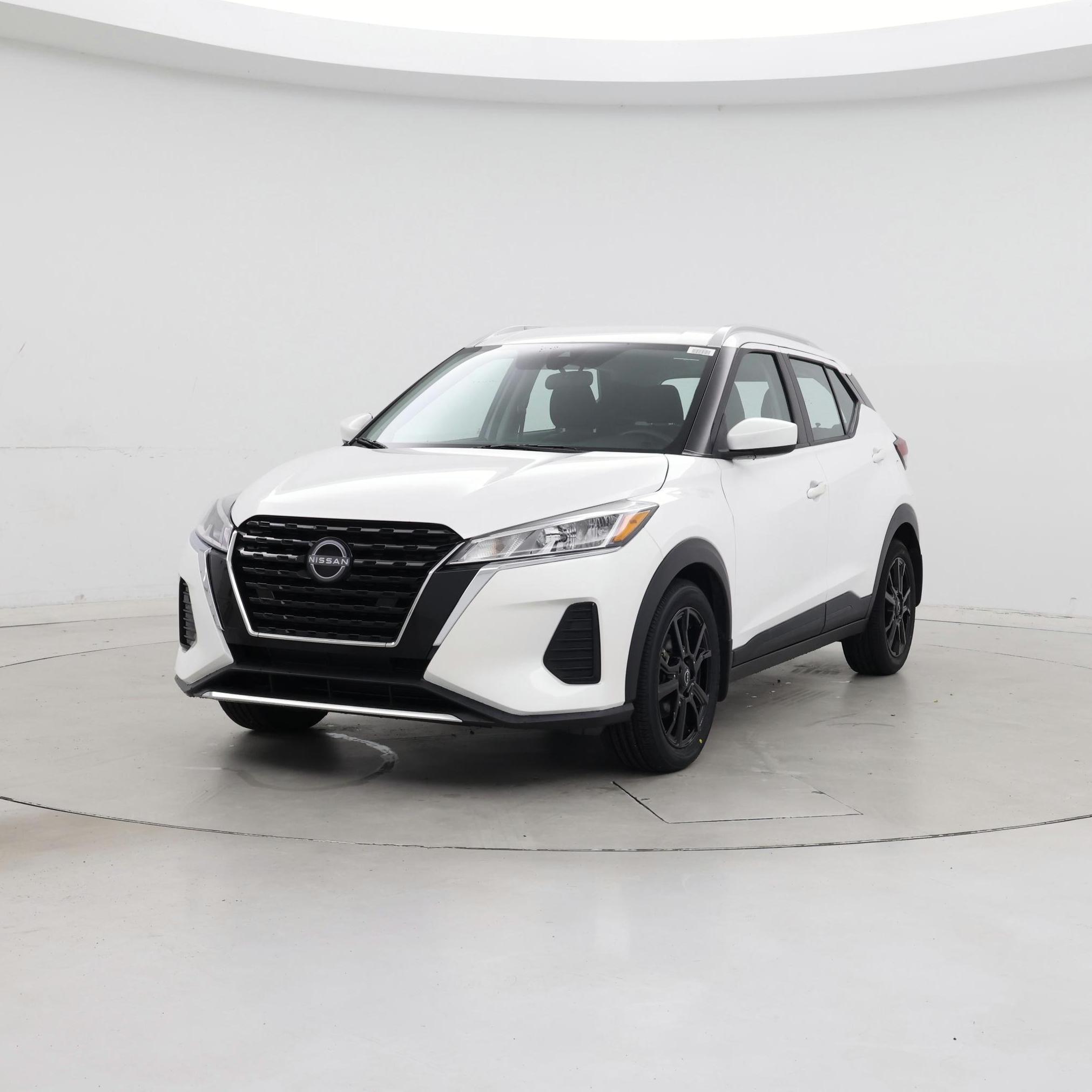 Thumbnail: 2022 Nissan Kicks - 4