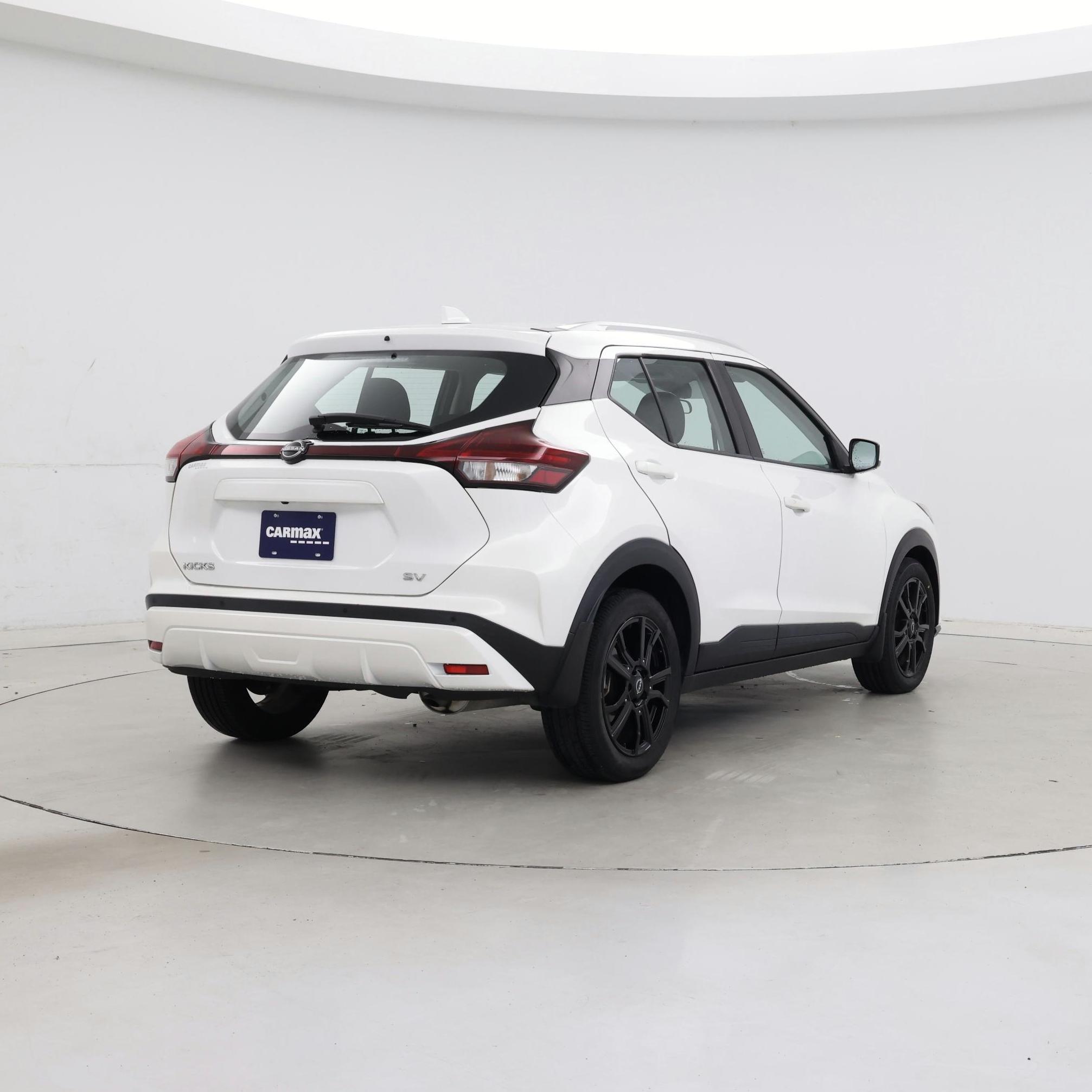 Thumbnail: 2022 Nissan Kicks - 8