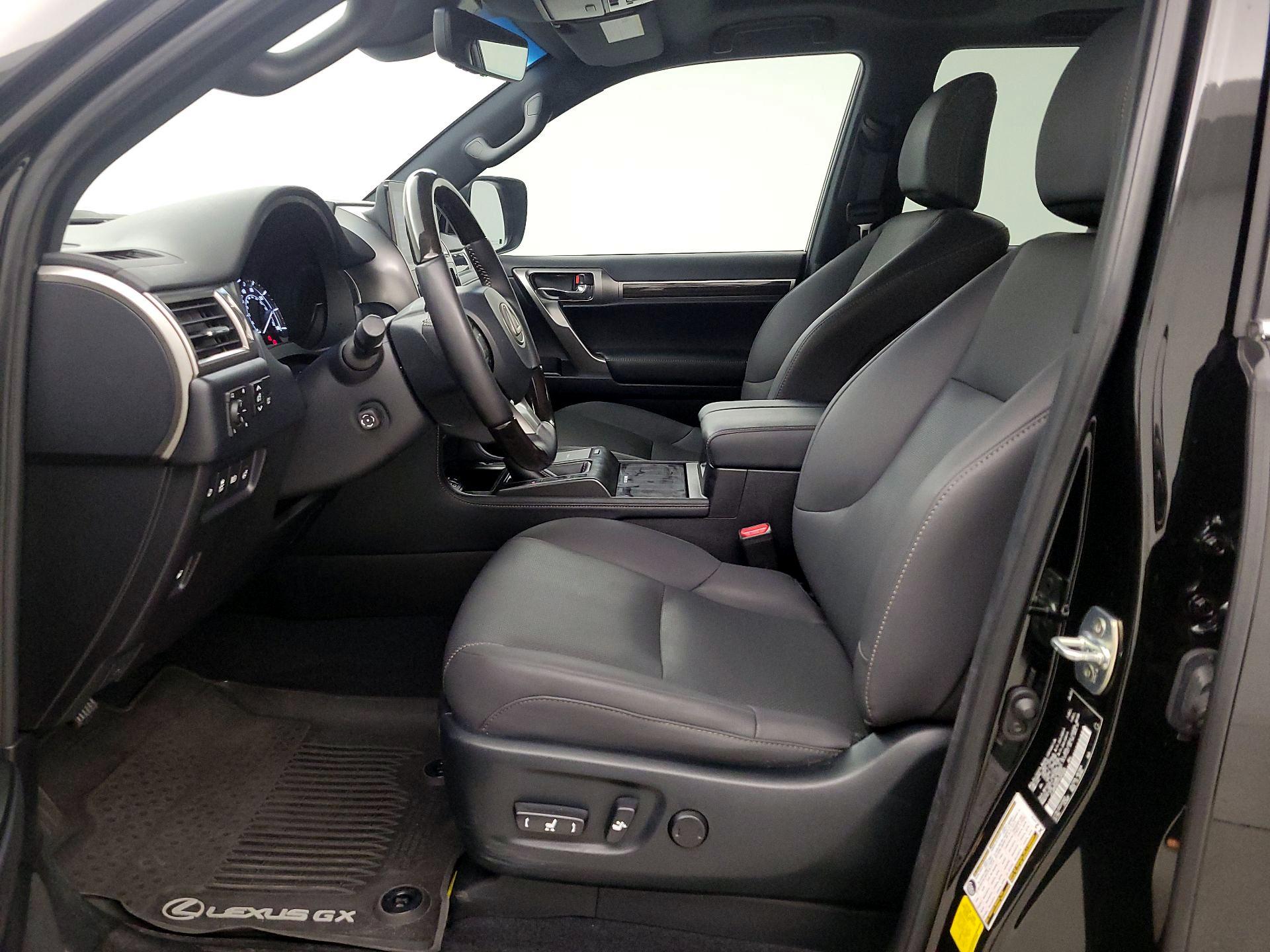 Thumbnail: 2023 Lexus GX - 11