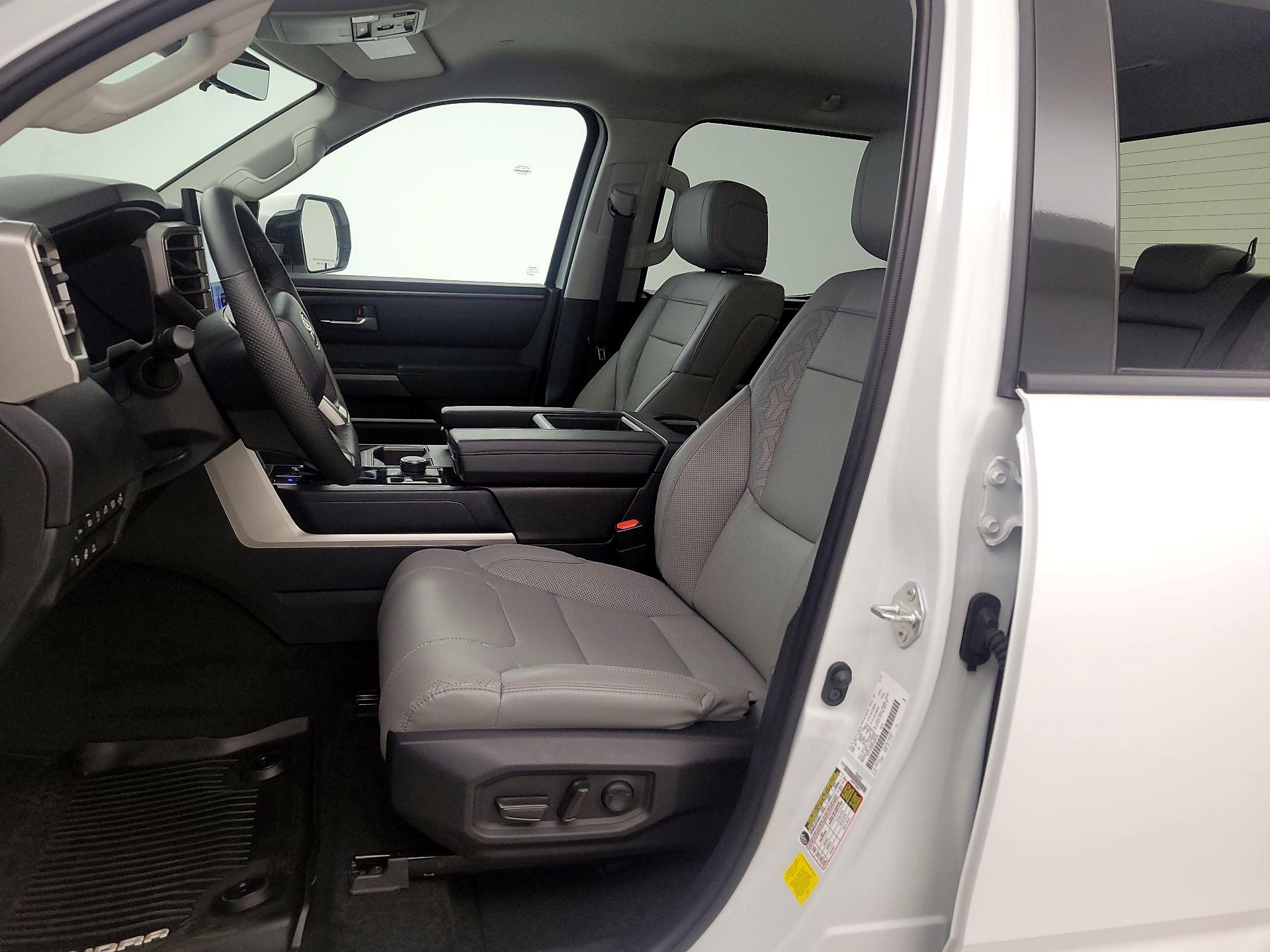 Thumbnail: 2023 Toyota Tundra - 11