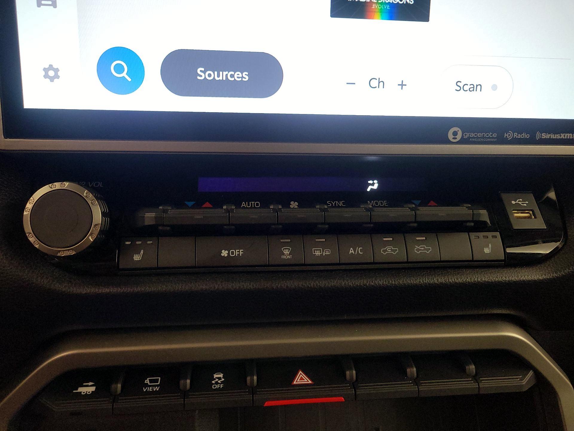 Thumbnail: 2023 Toyota Tundra - 16