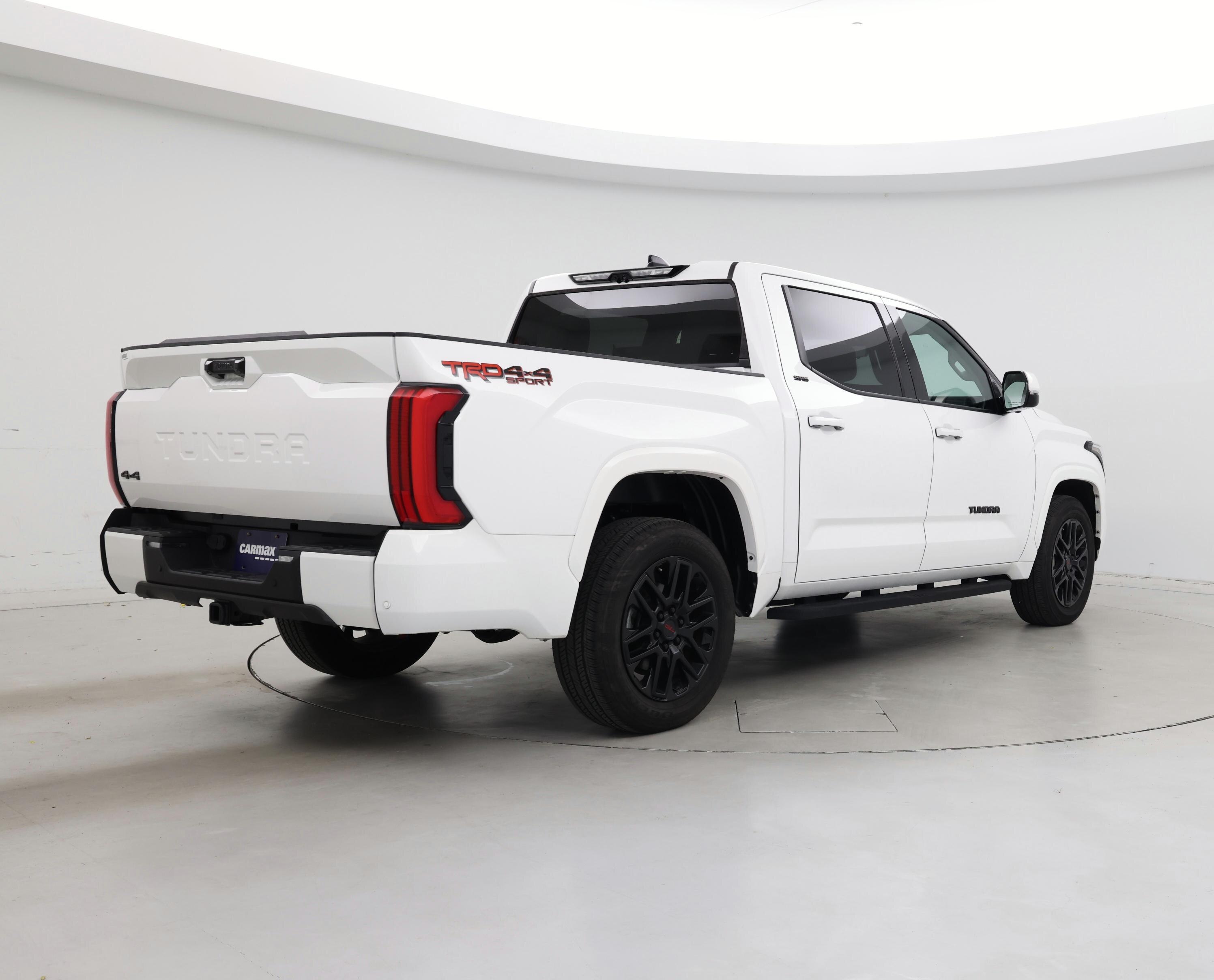 Thumbnail: 2023 Toyota Tundra - 8