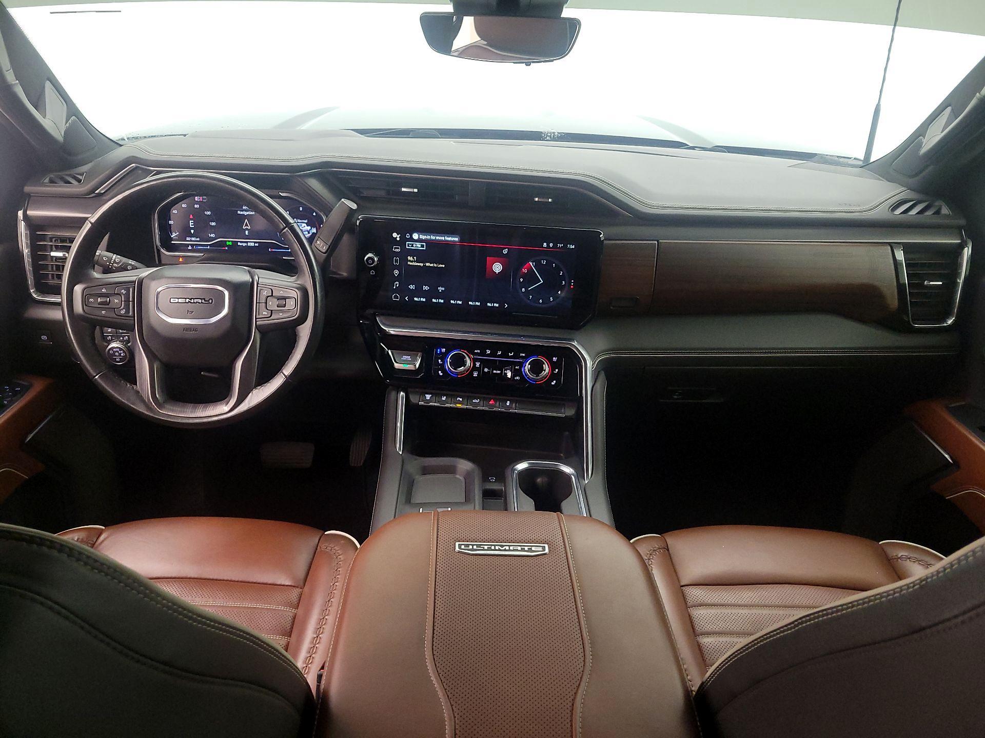 Thumbnail: 2024 GMC Sierra 3500 - 9