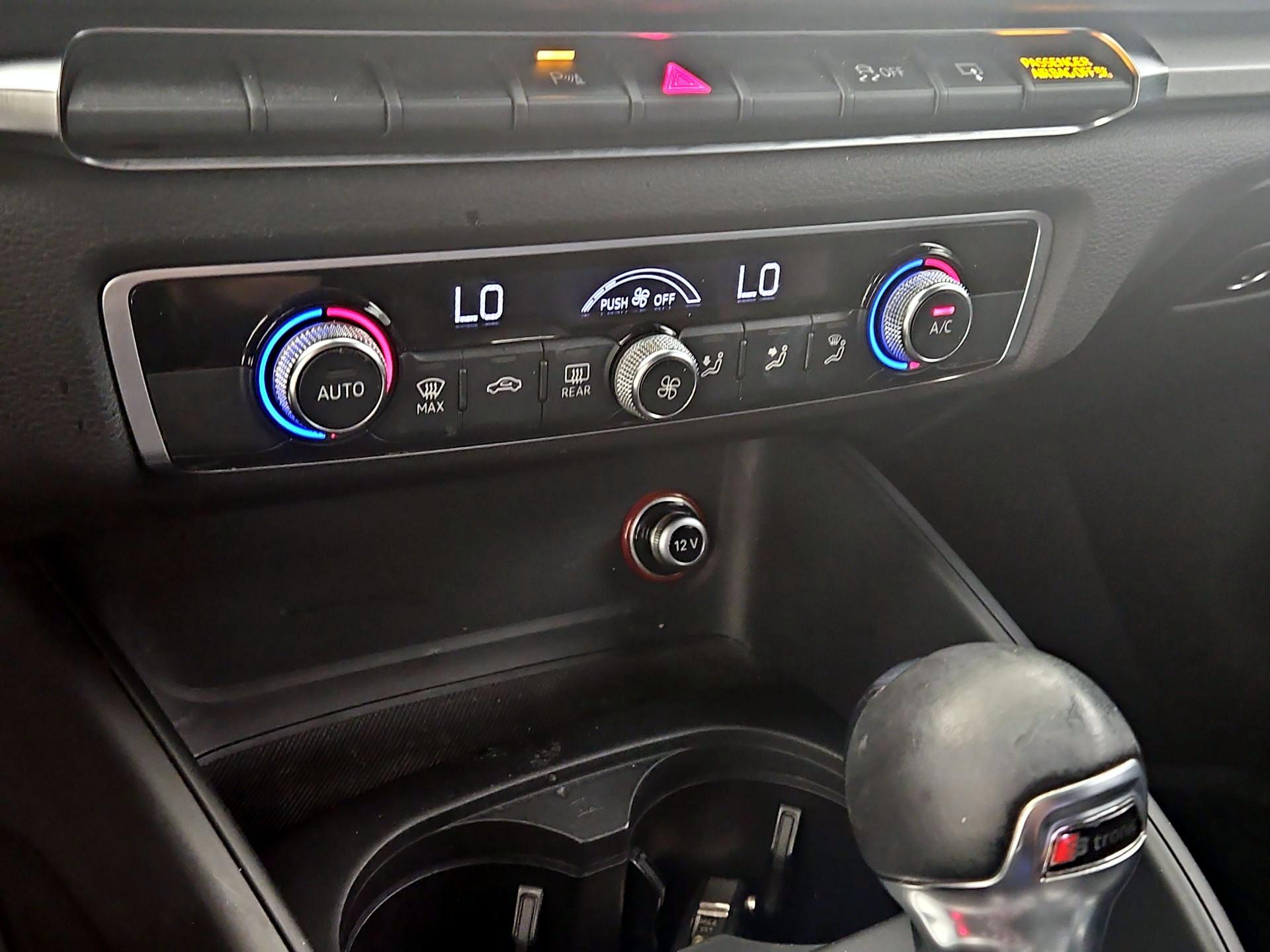 Thumbnail: 2016 Audi A3 - 16