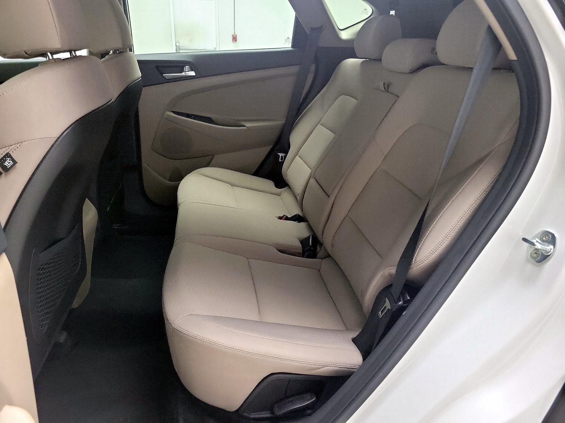 Thumbnail: 2021 Hyundai Tucson - 19
