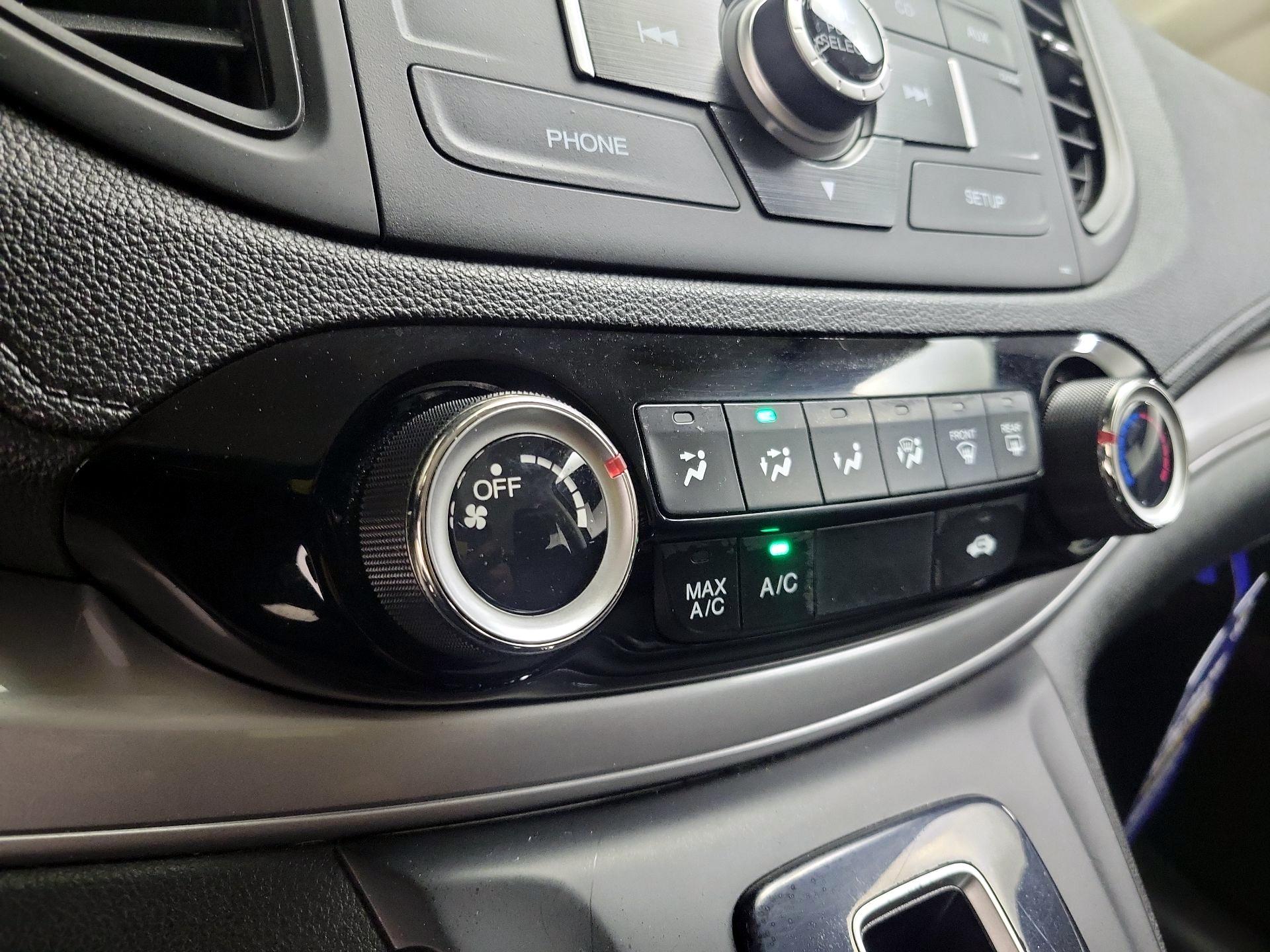 Thumbnail: 2015 Honda CR-V - 16
