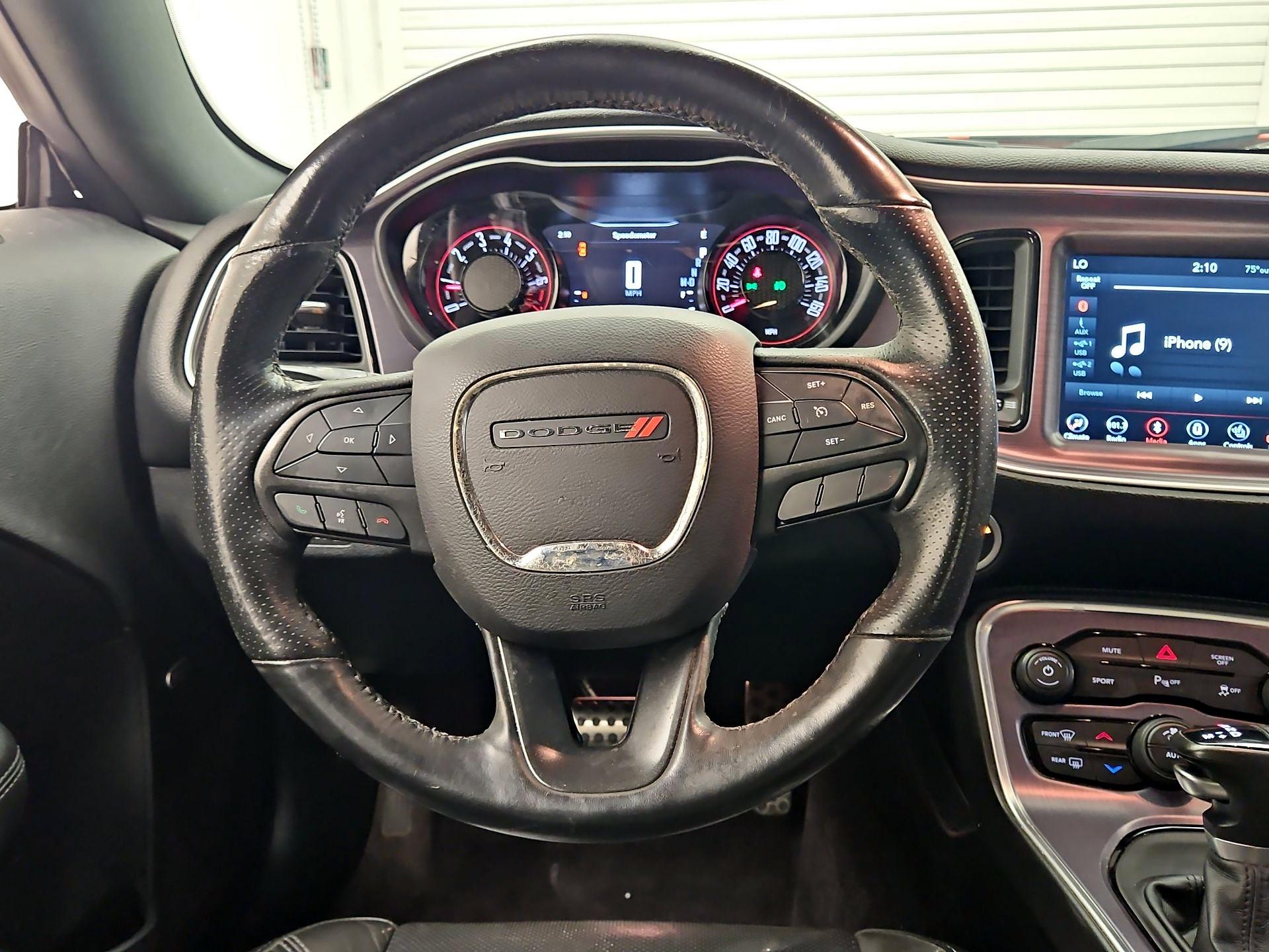Thumbnail: 2018 Dodge Challenger - 10