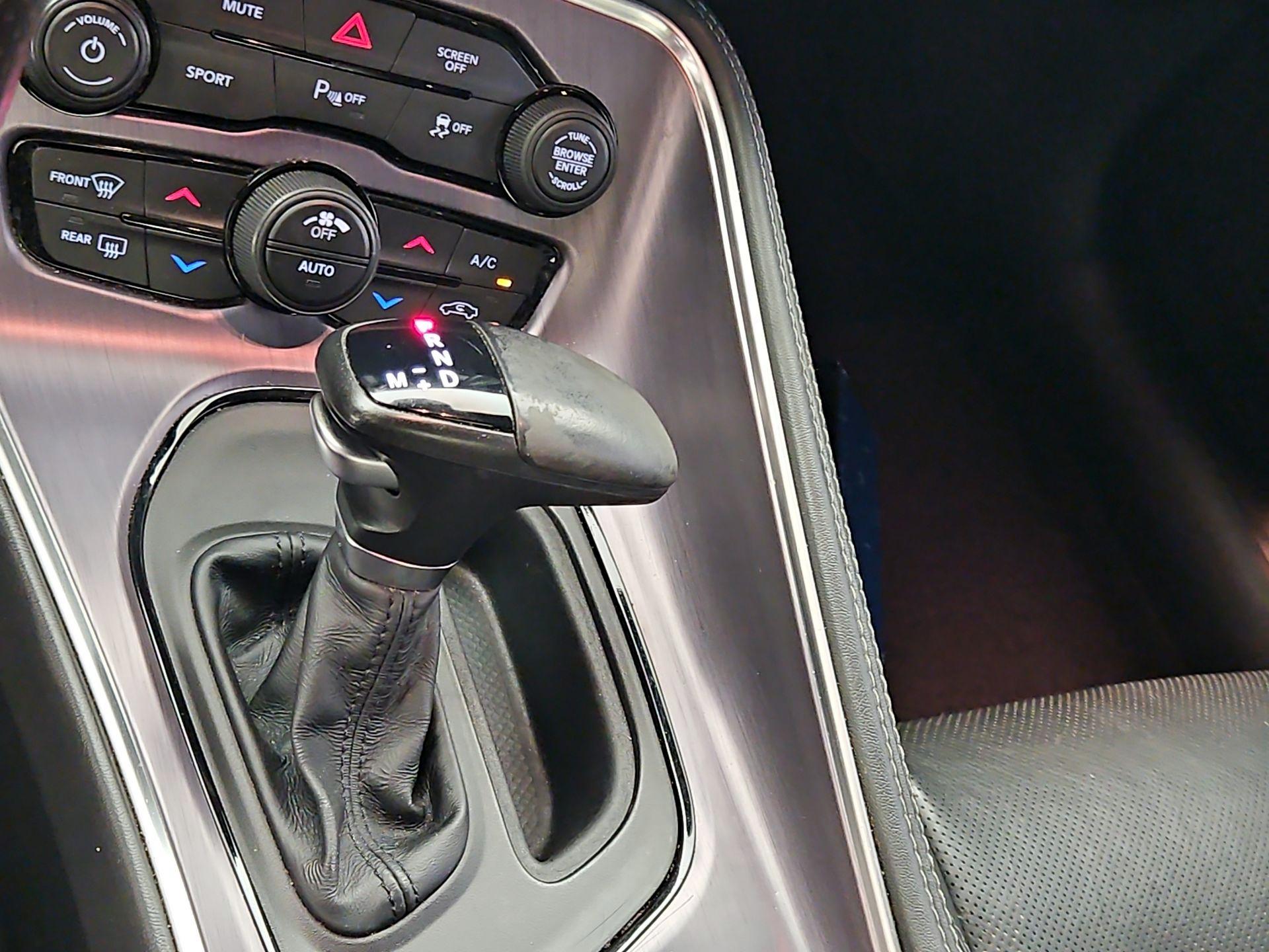 Thumbnail: 2018 Dodge Challenger - 17