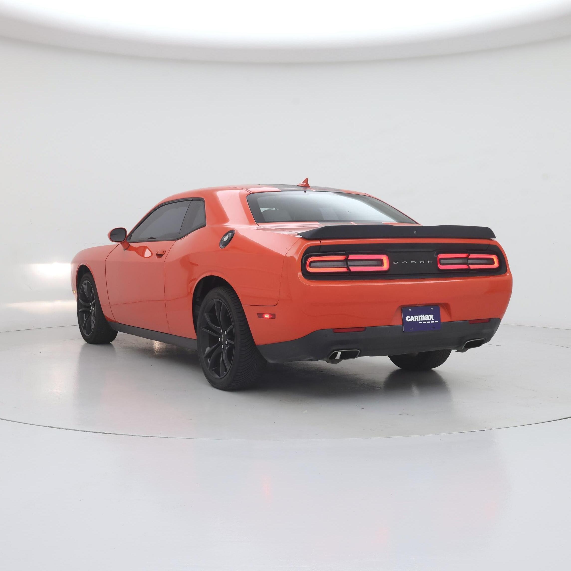 Thumbnail: 2018 Dodge Challenger - 2