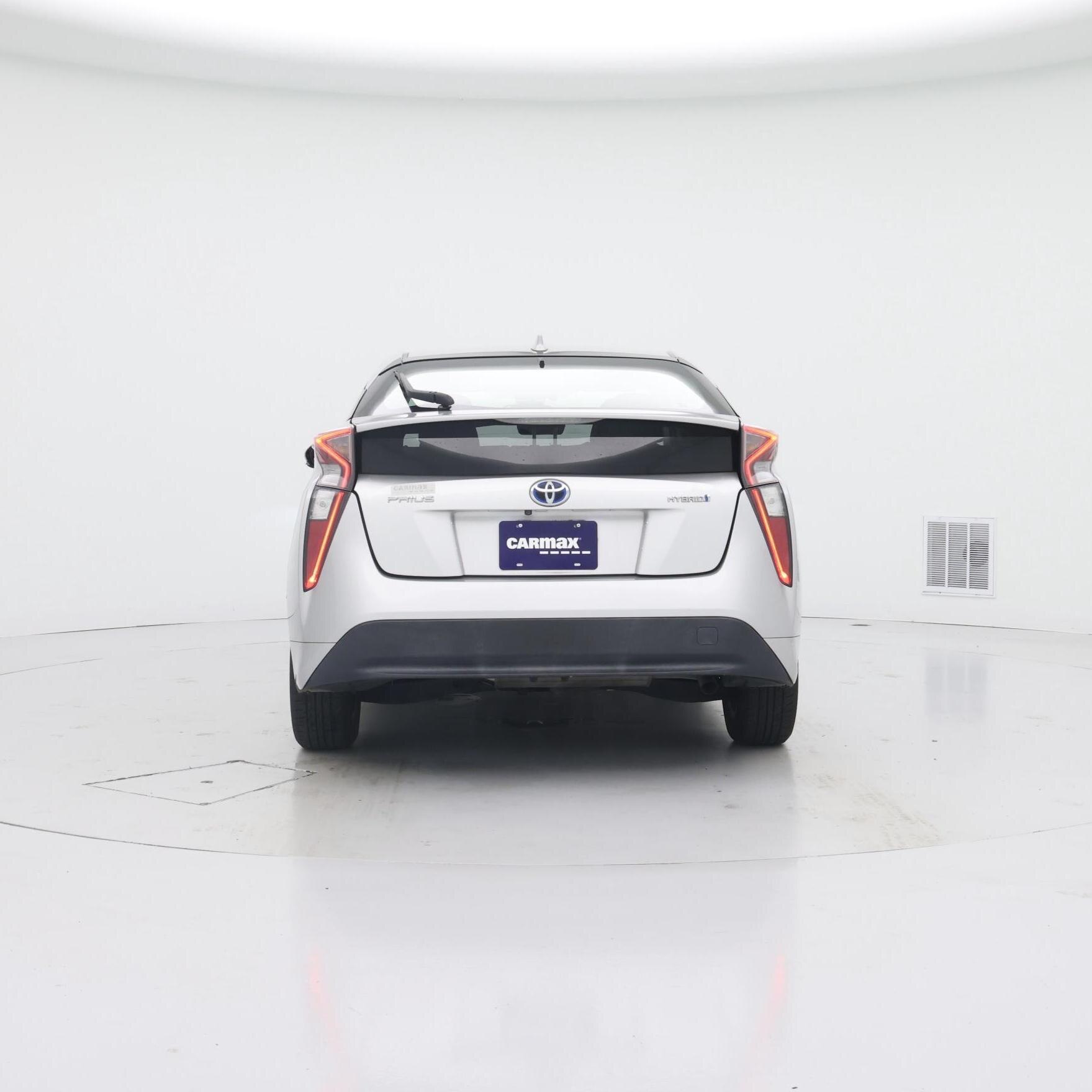 Thumbnail: 2017 Toyota Prius - 6