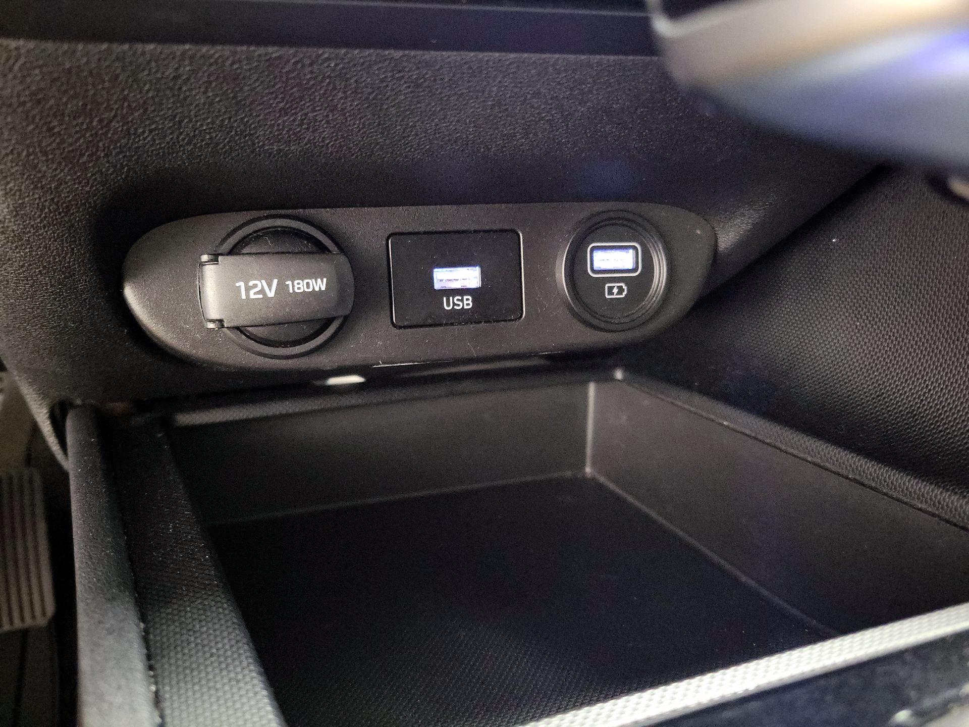 Thumbnail: 2021 Hyundai Elantra - 19