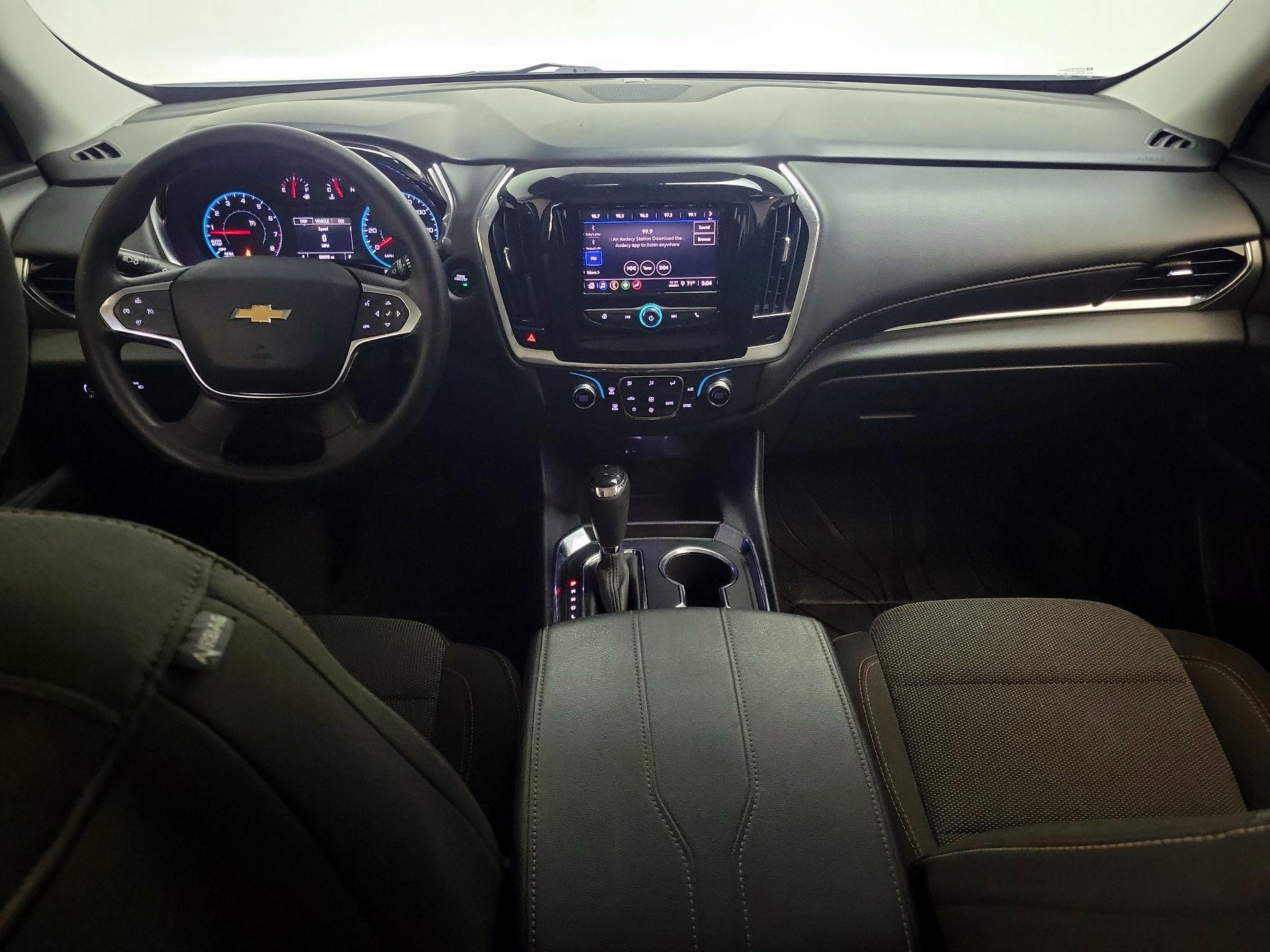 Thumbnail: 2020 Chevrolet Traverse - 9