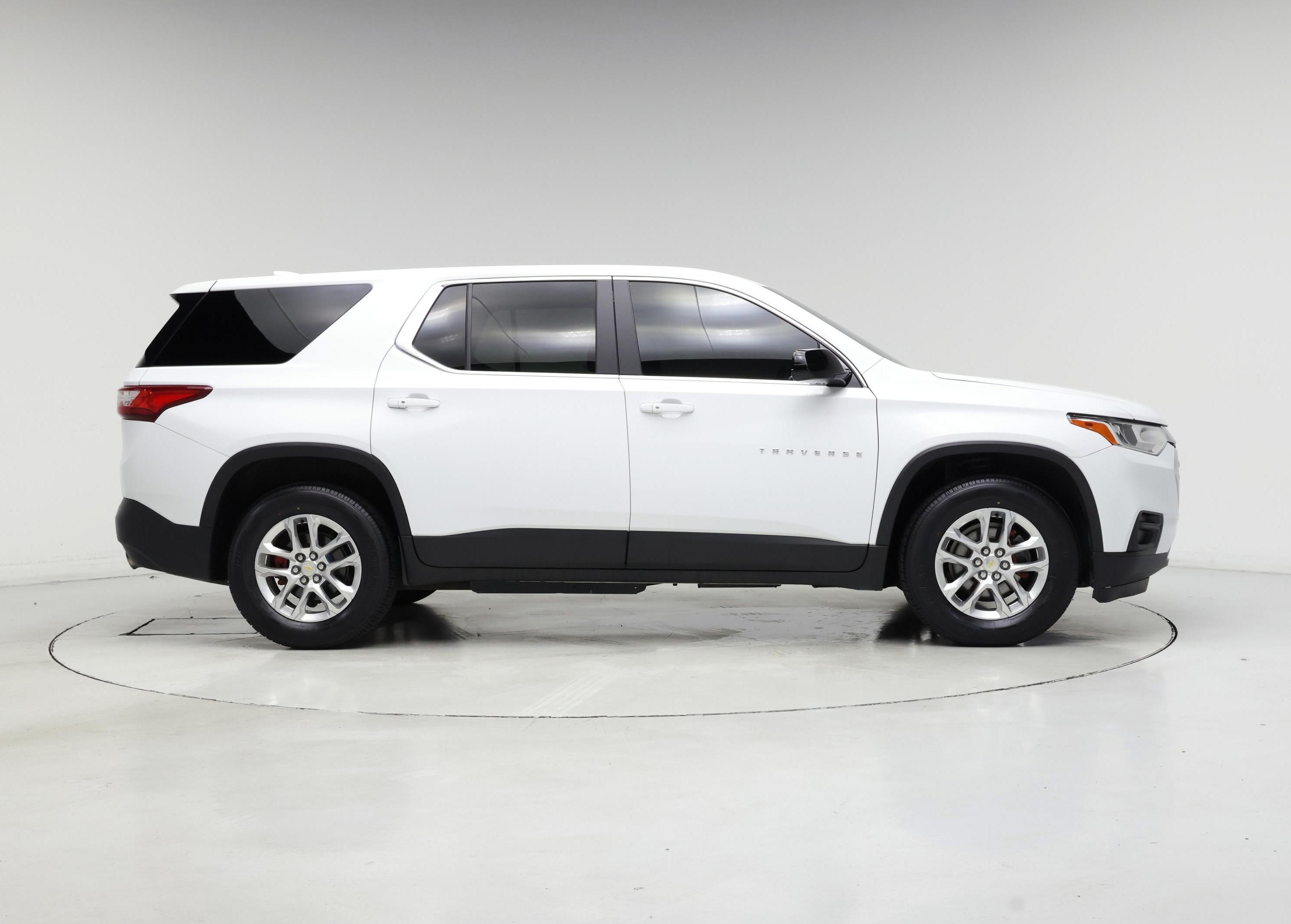Thumbnail: 2020 Chevrolet Traverse - 7