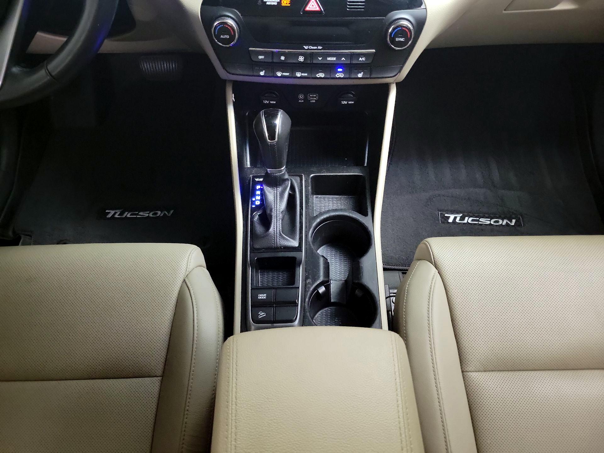 Thumbnail: 2017 Hyundai Tucson - 18
