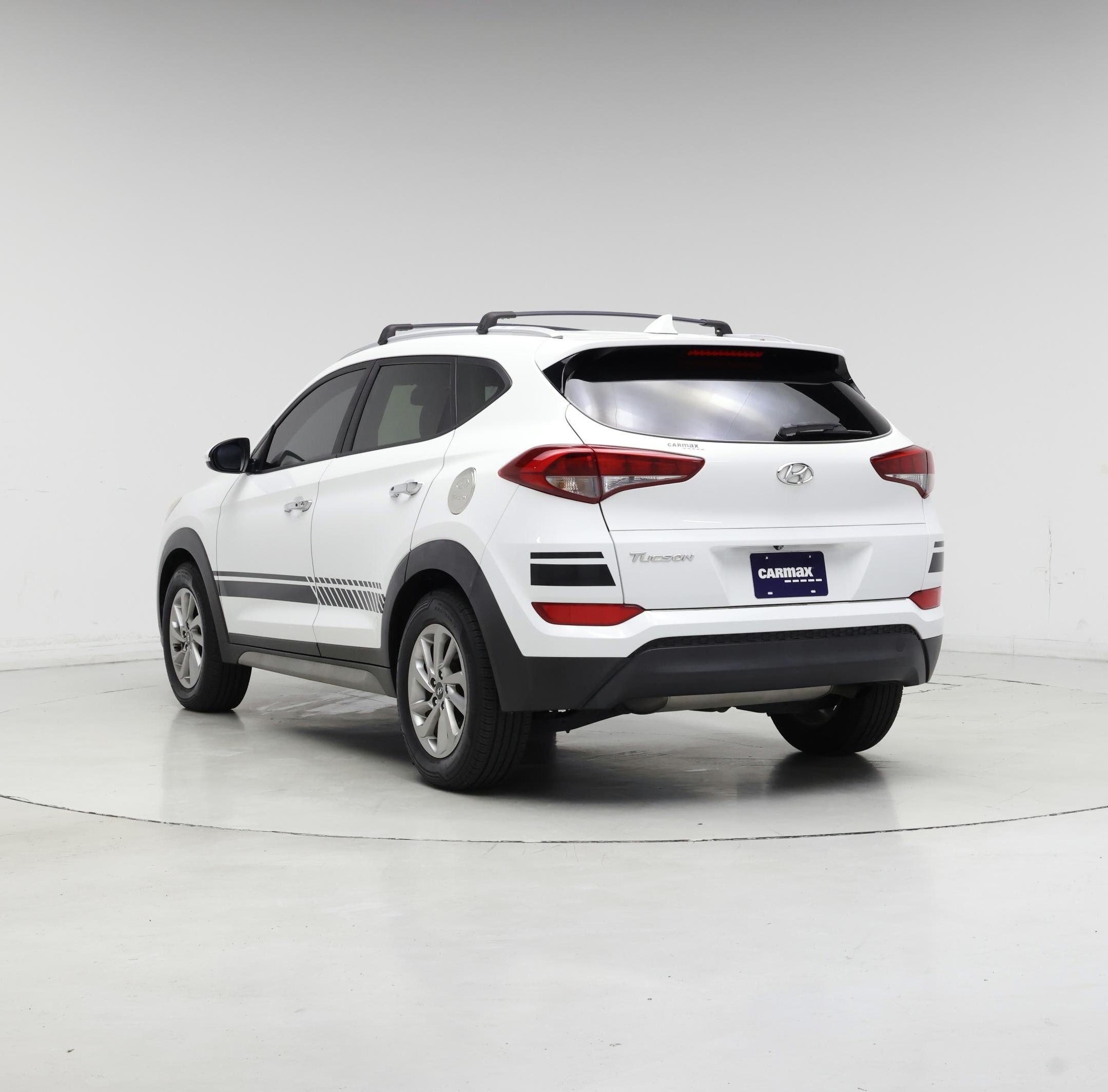 Thumbnail: 2017 Hyundai Tucson - 2