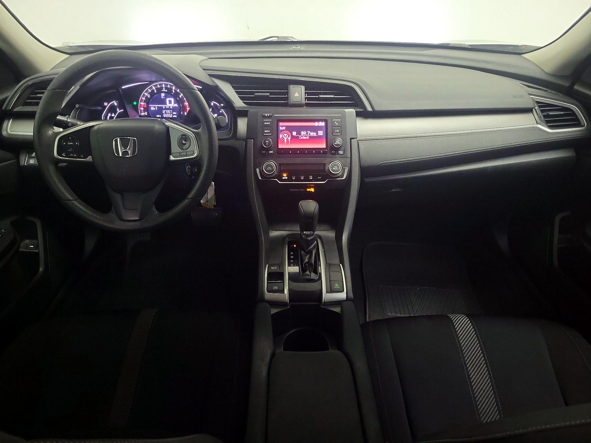 Thumbnail: 2016 Honda Civic - 9