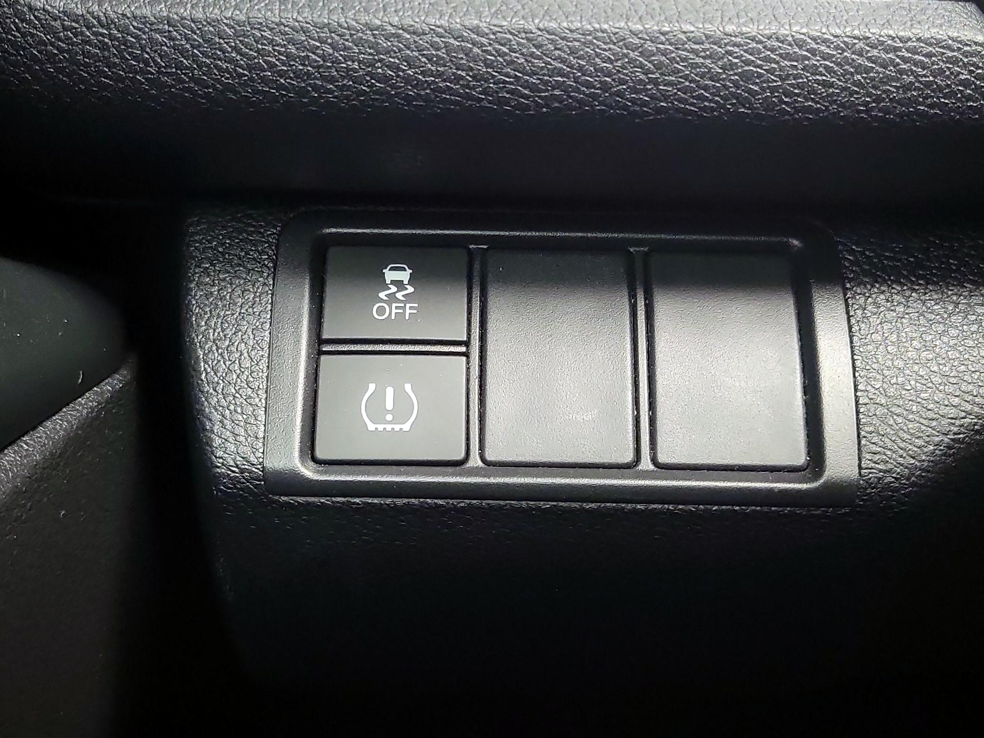 Thumbnail: 2016 Honda Civic - 13