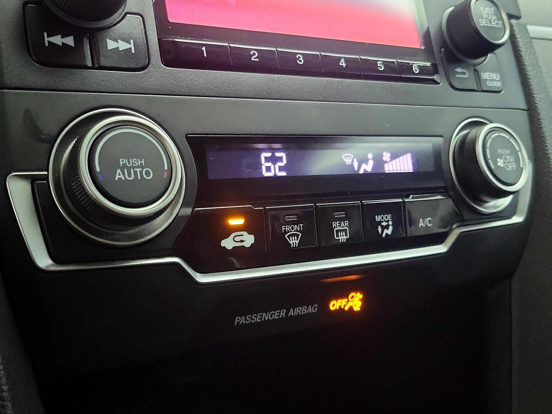 Thumbnail: 2016 Honda Civic - 16