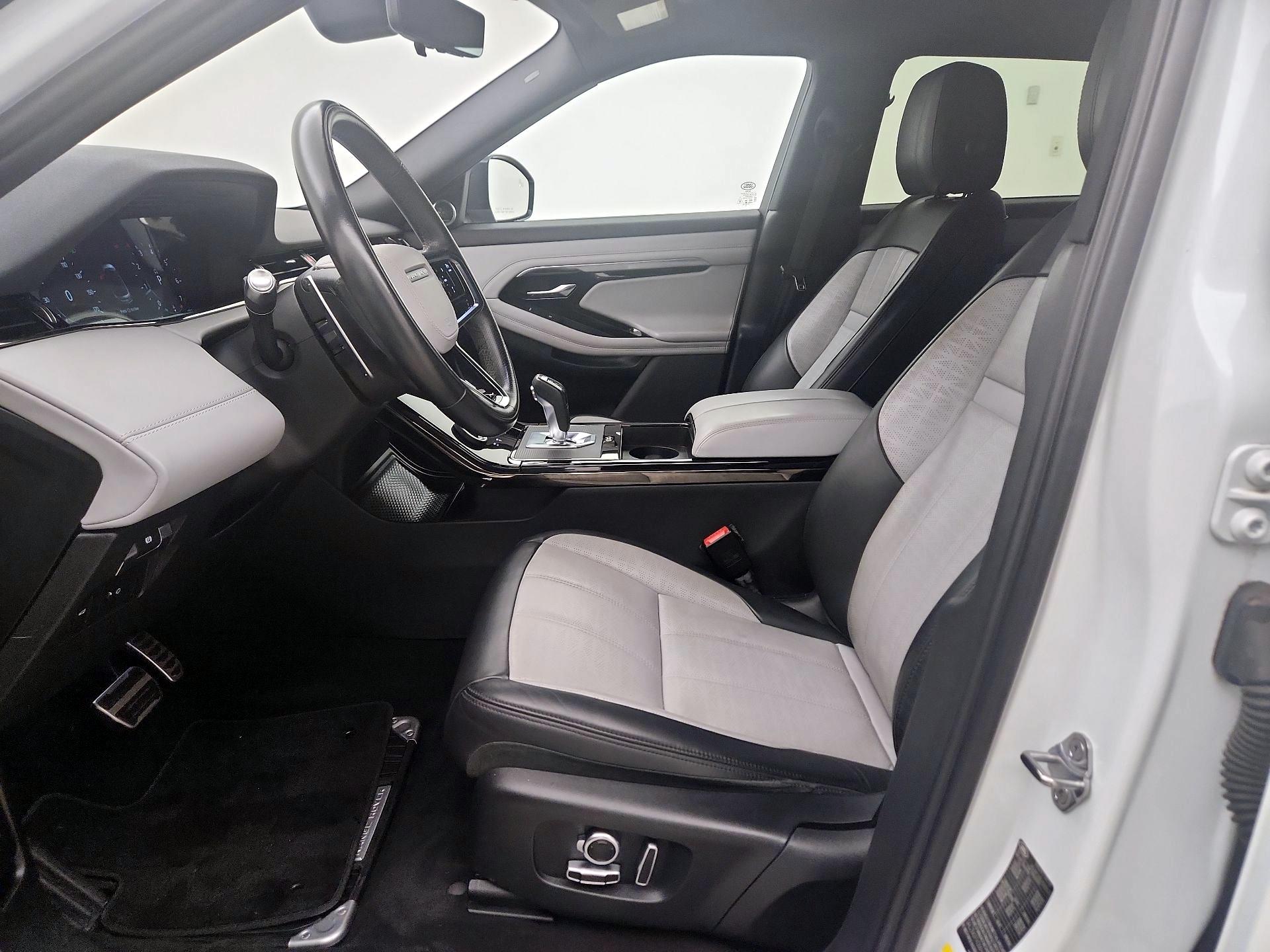 Thumbnail: 2021 Land Rover Range Rover Evoque - 11