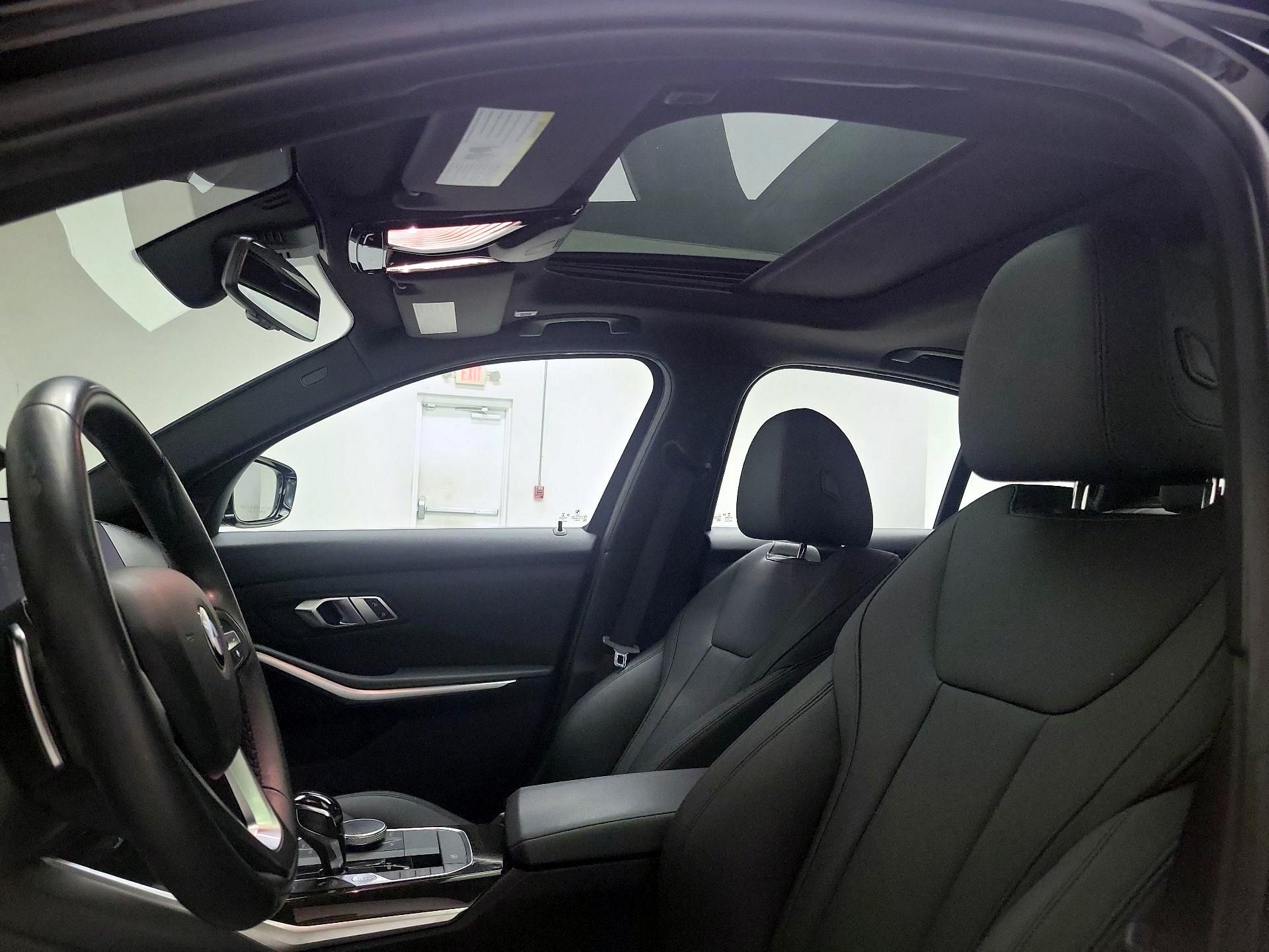 Thumbnail: 2019 BMW 3 Series - 19