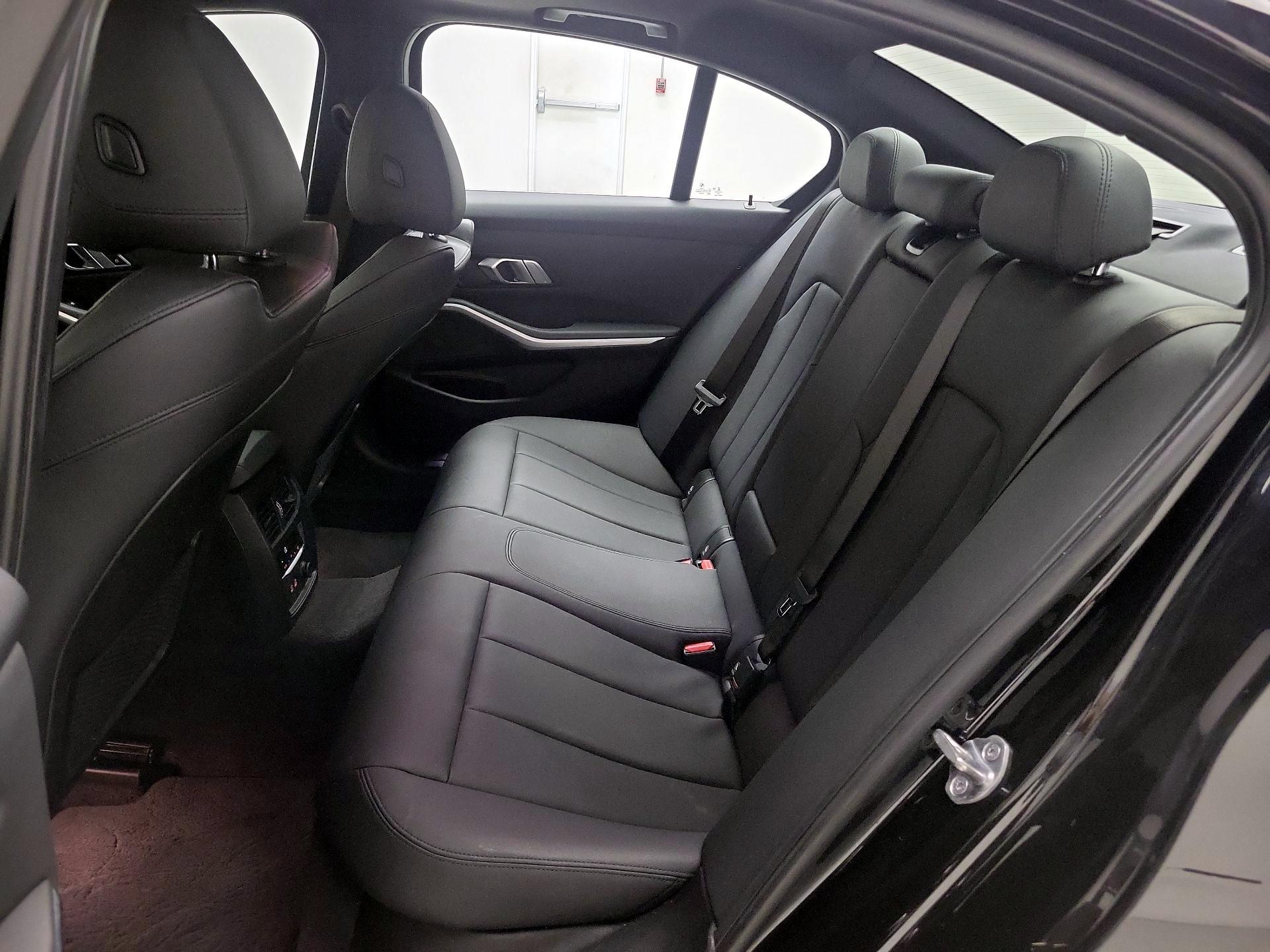 Thumbnail: 2019 BMW 3 Series - 20