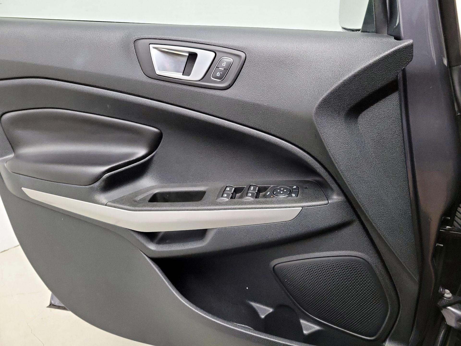 Thumbnail: 2021 Ford EcoSport - 12