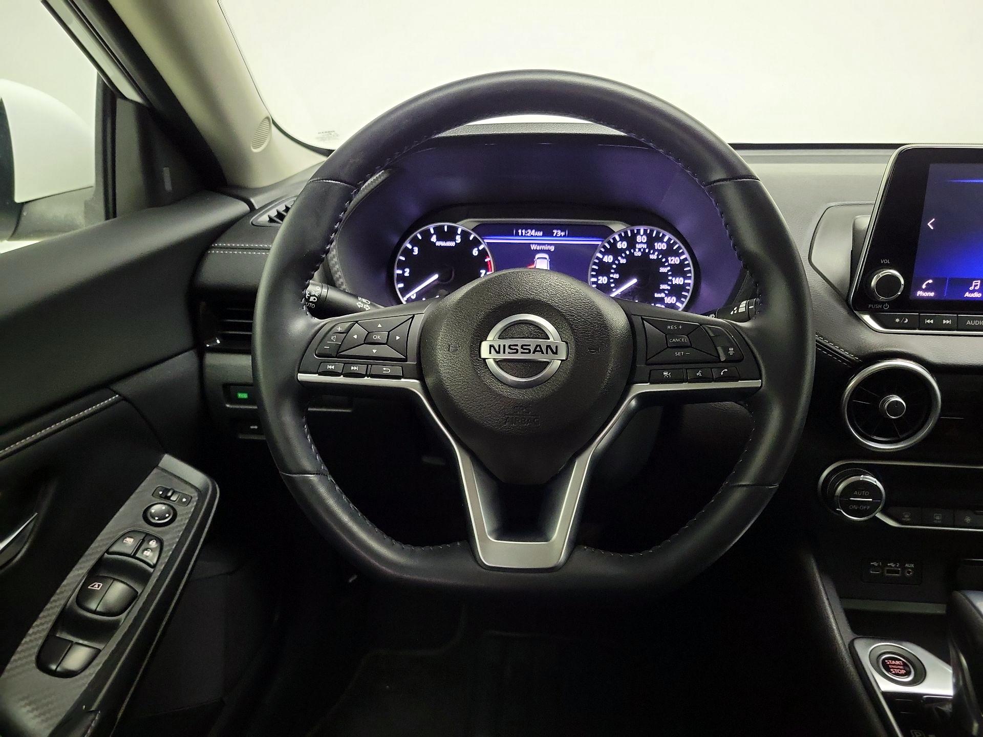 Thumbnail: 2021 Nissan Sentra - 10