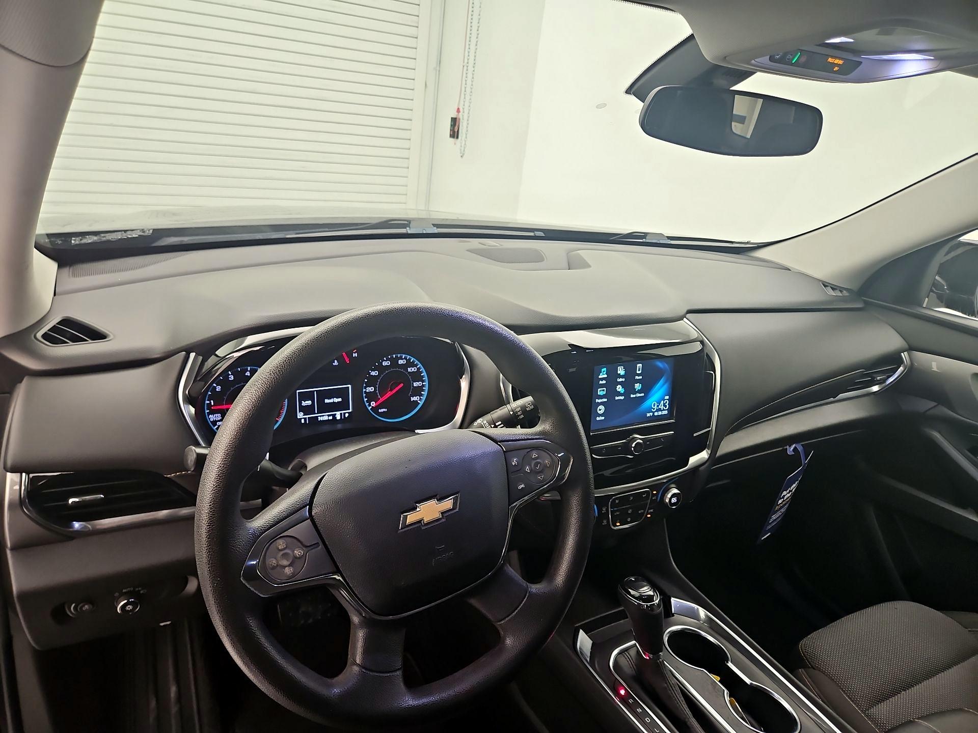 Thumbnail: 2019 Chevrolet Traverse - 9