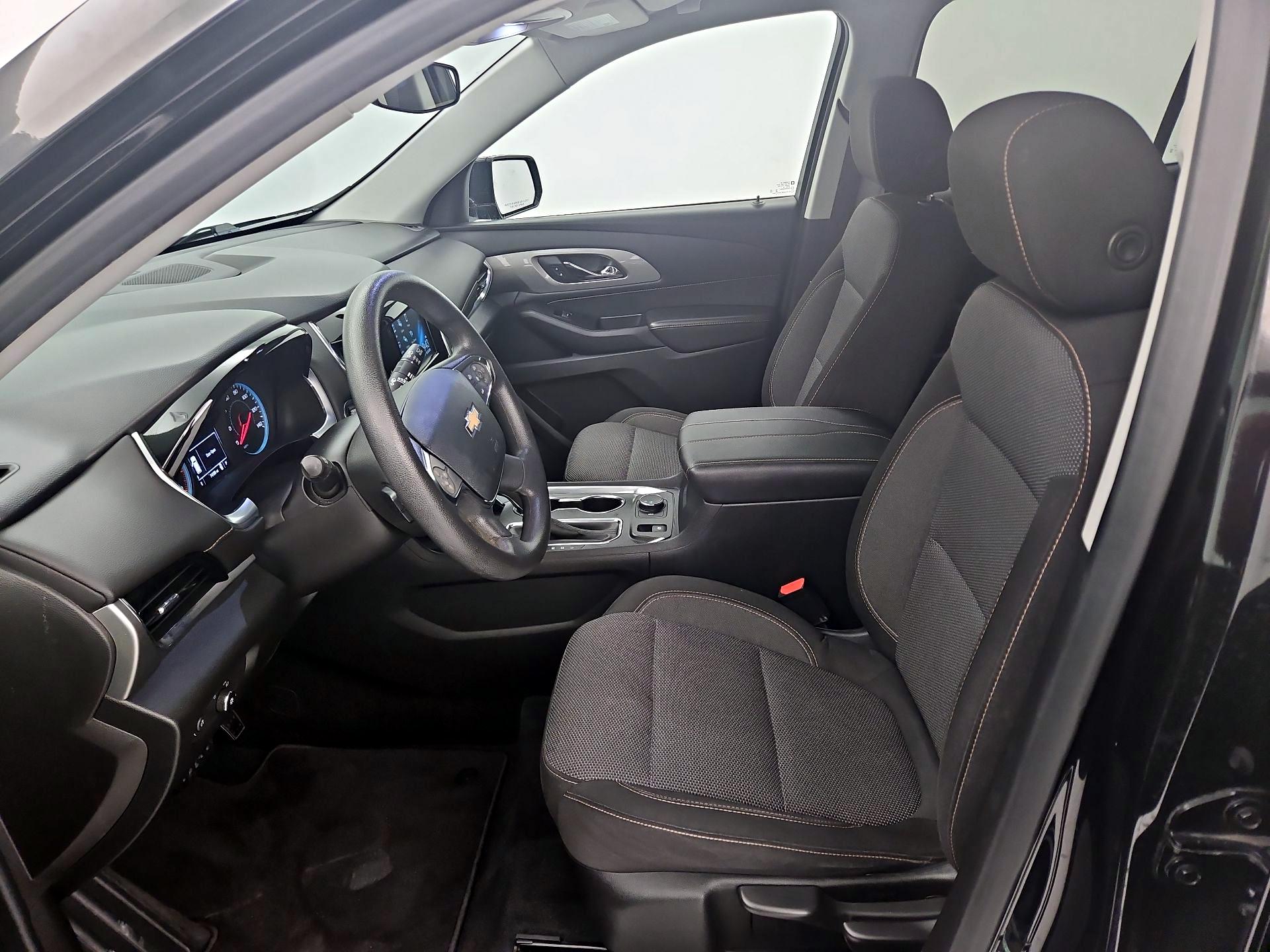 Thumbnail: 2019 Chevrolet Traverse - 11