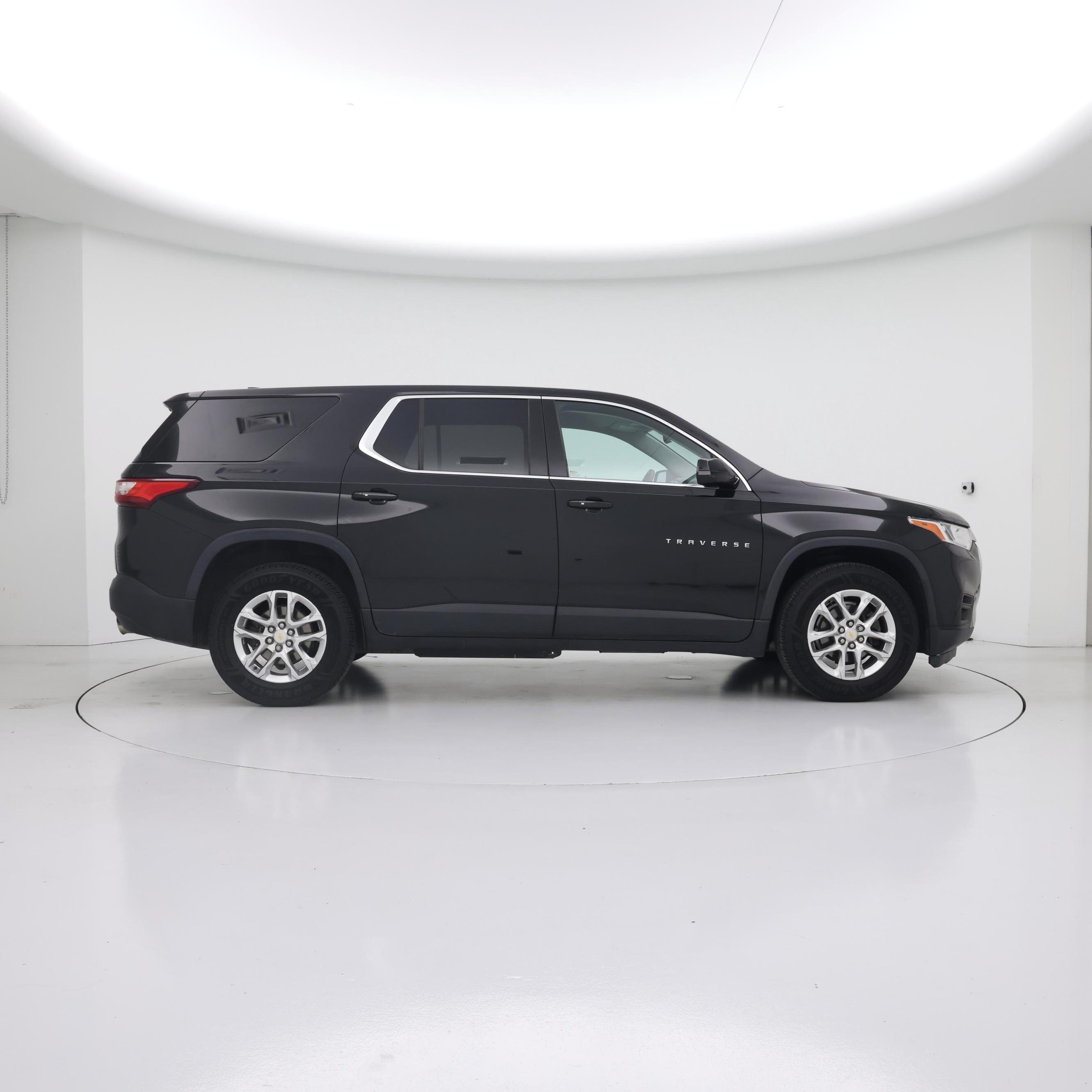 Thumbnail: 2019 Chevrolet Traverse - 7
