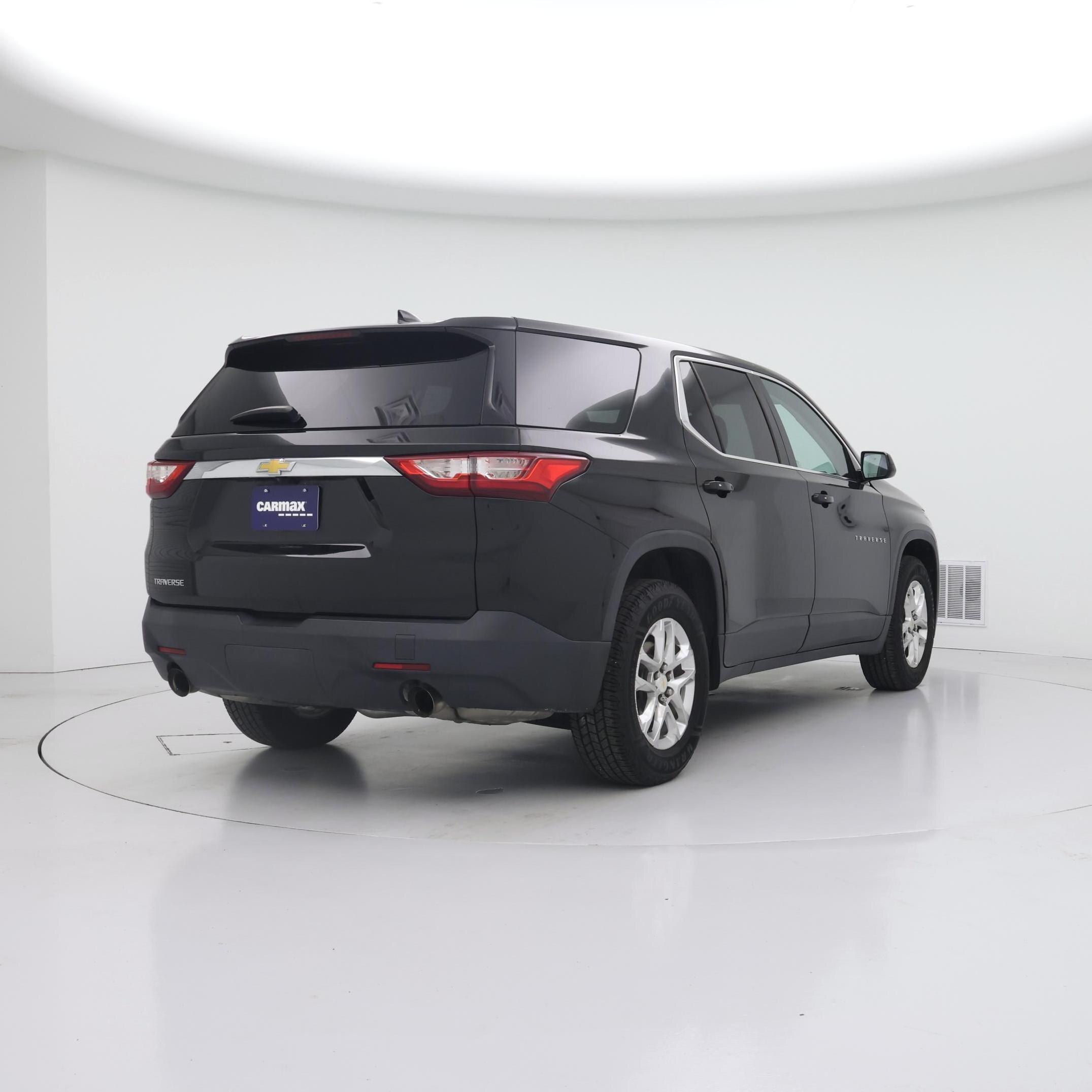 Thumbnail: 2019 Chevrolet Traverse - 8