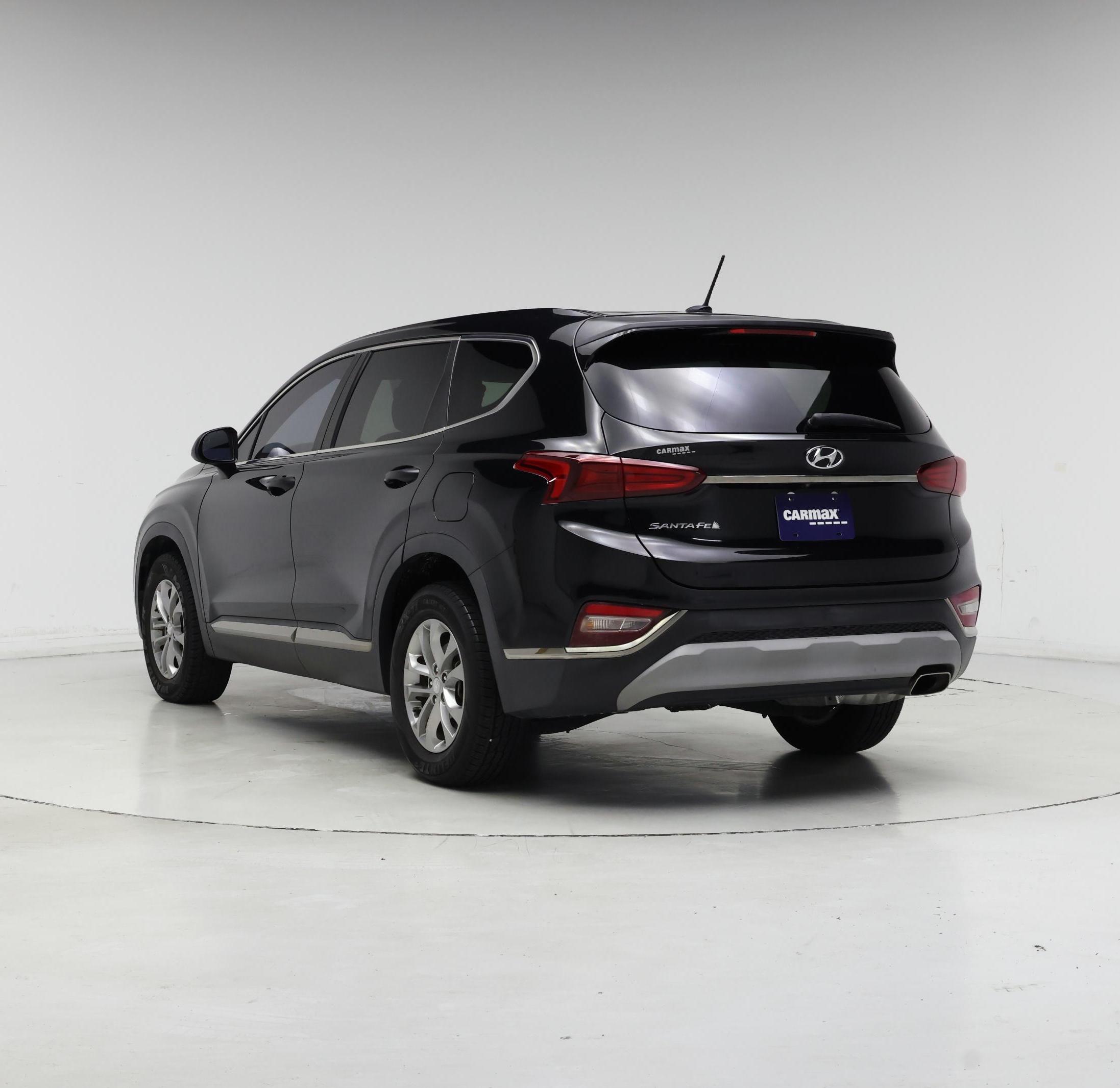 Thumbnail: 2019 Hyundai Santa Fe - 2
