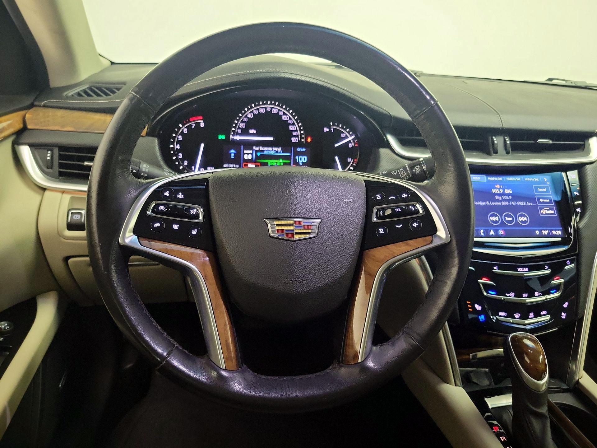 Thumbnail: 2019 Cadillac XTS - 10