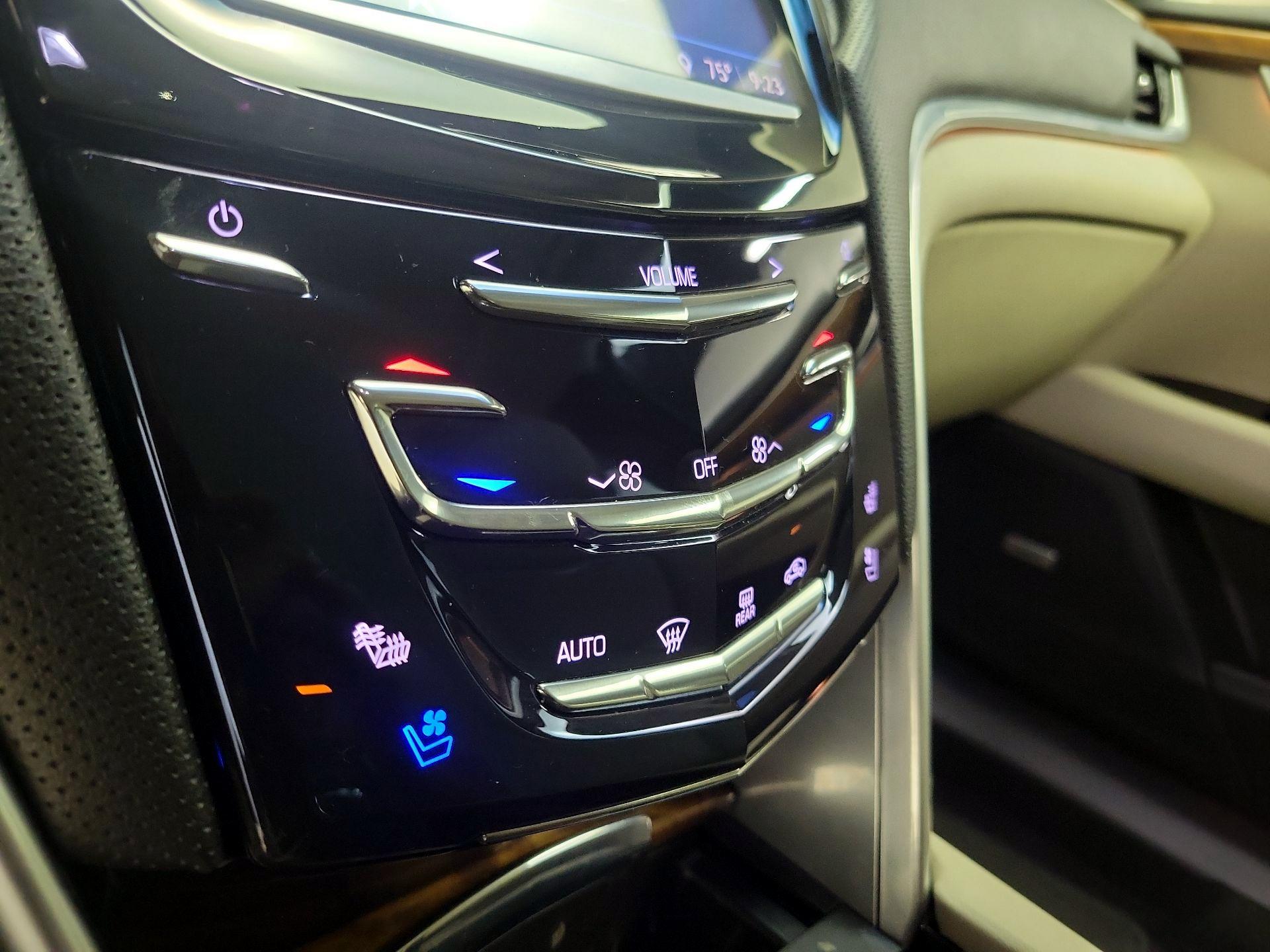 Thumbnail: 2019 Cadillac XTS - 16
