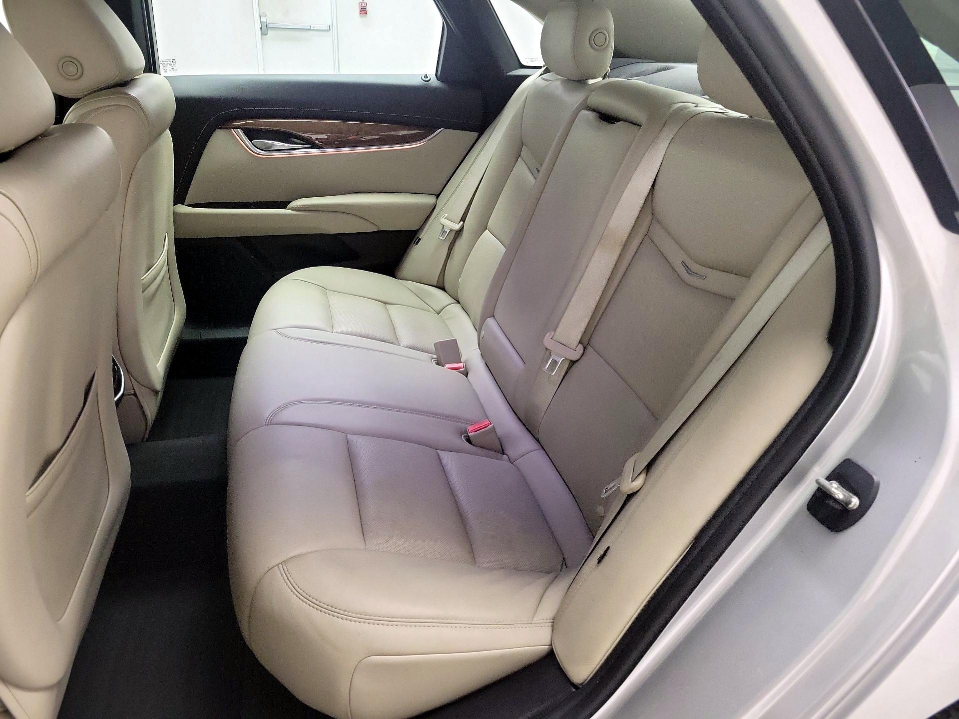 Thumbnail: 2019 Cadillac XTS - 19