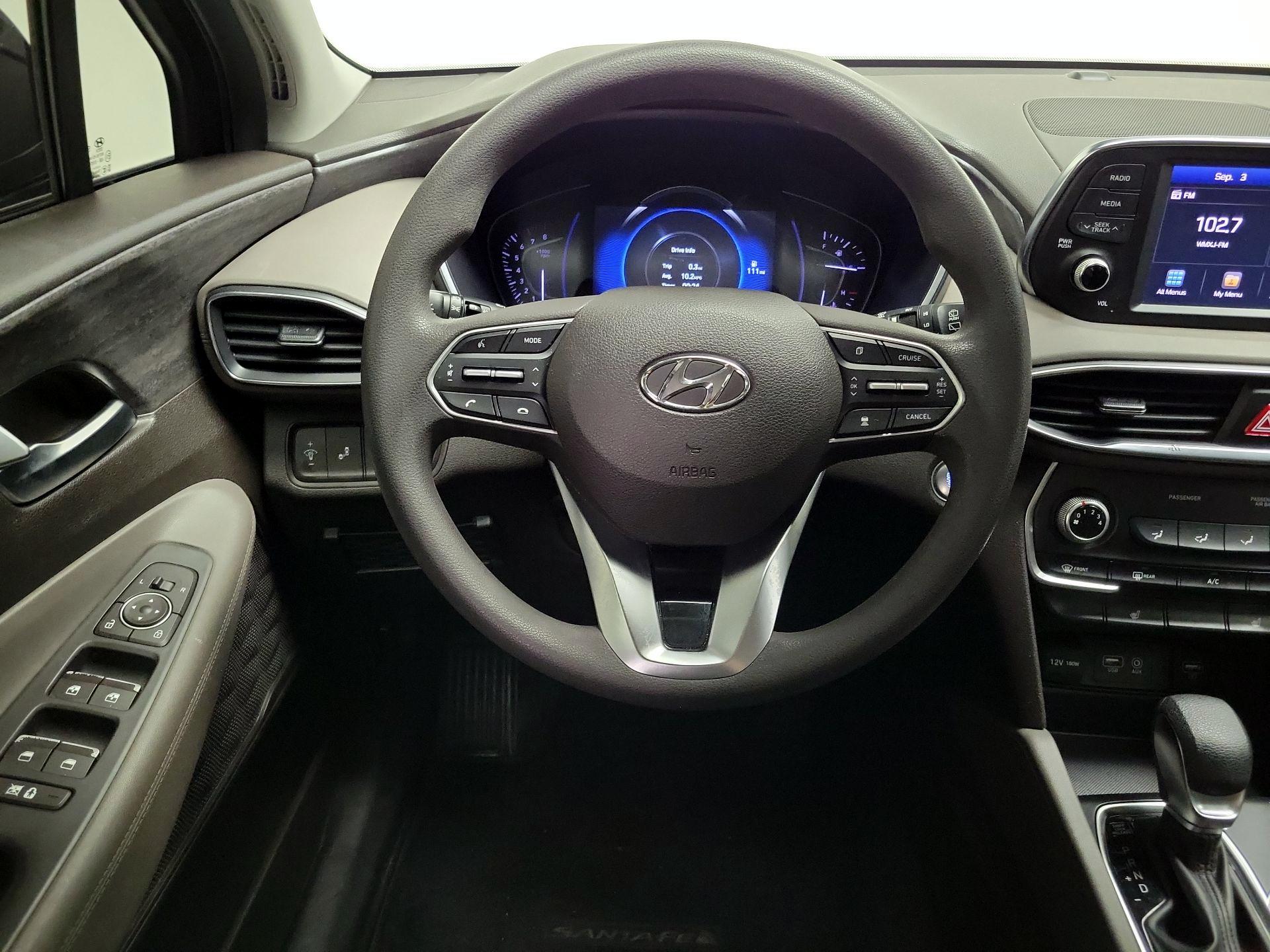 Thumbnail: 2020 Hyundai Santa Fe - 10