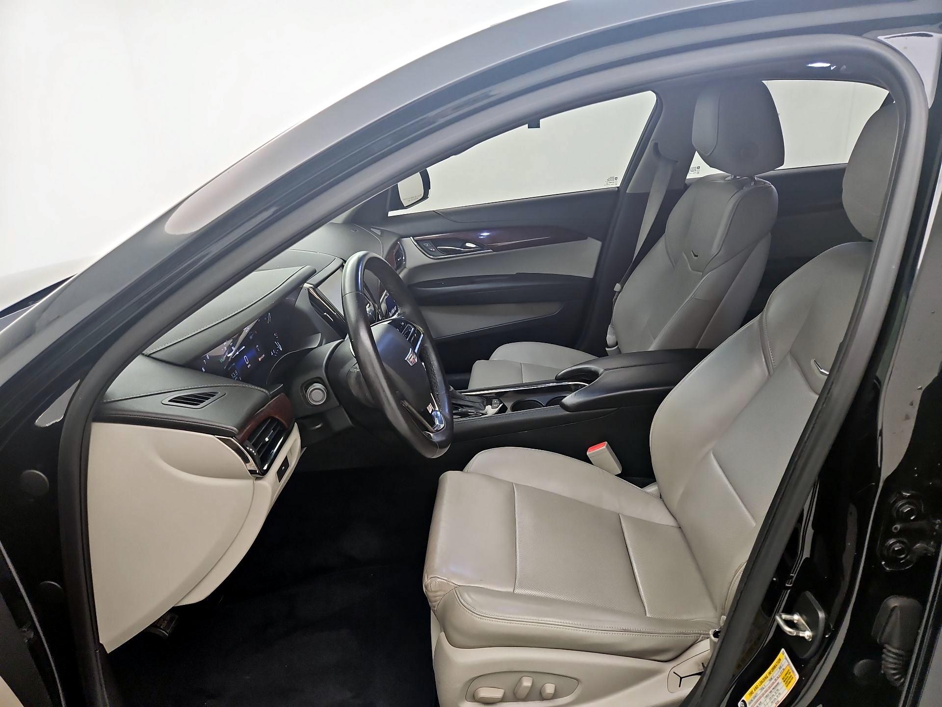 Thumbnail: 2015 Cadillac ATS - 11