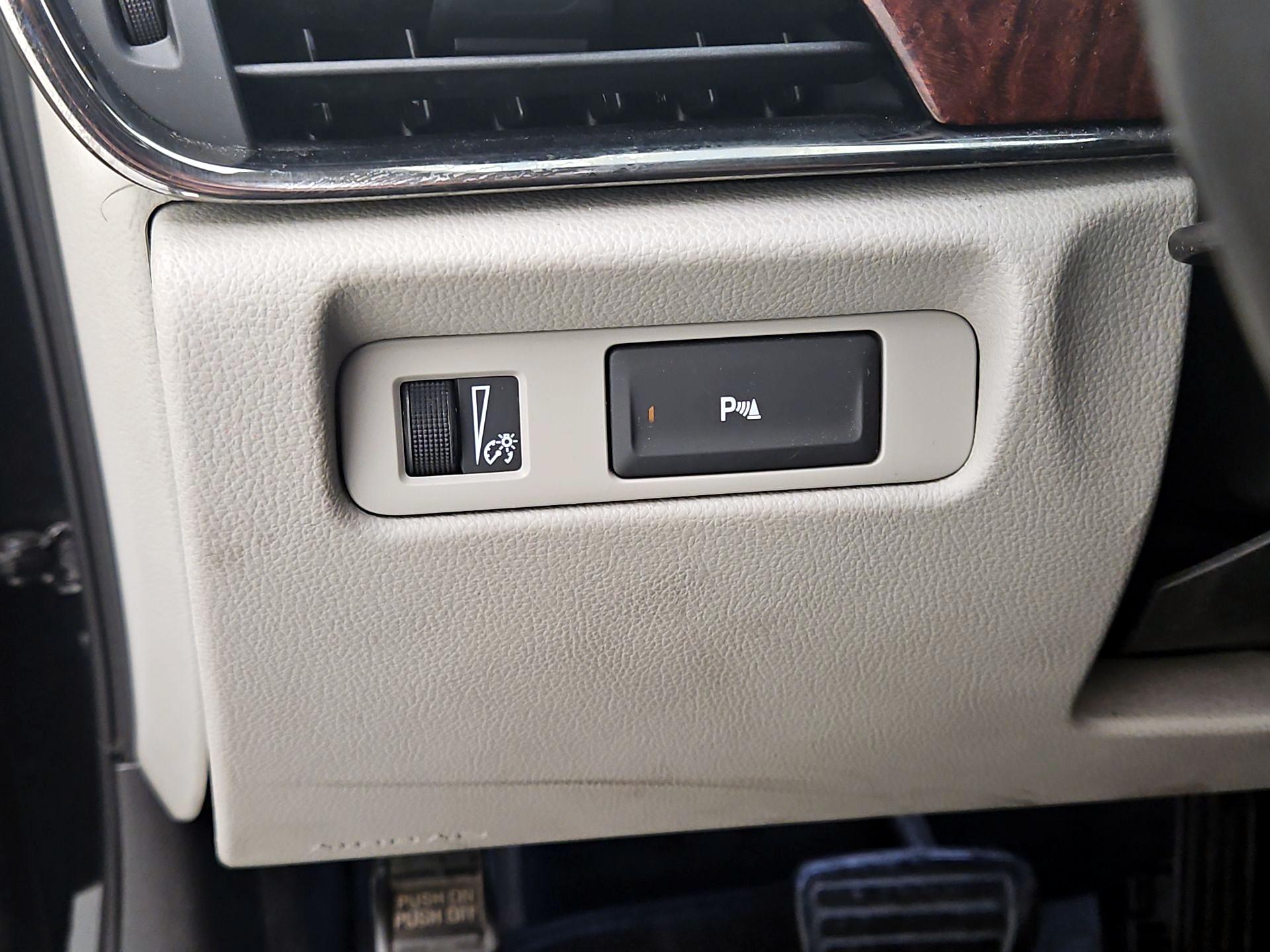 Thumbnail: 2015 Cadillac ATS - 13